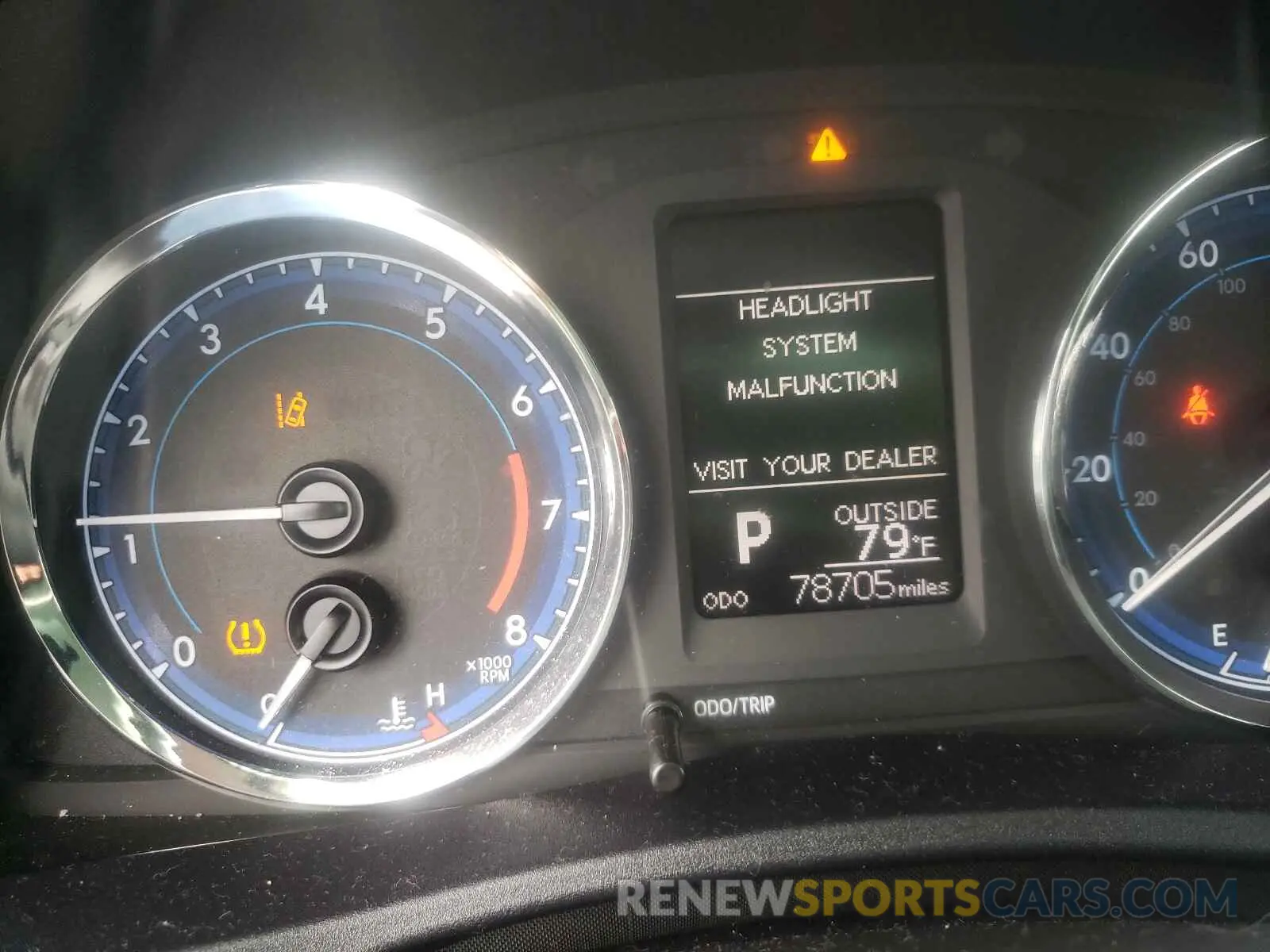8 fotografías del automóvil dañado 2T1BURHE2KC132218 TOYOTA COROLLA 2019