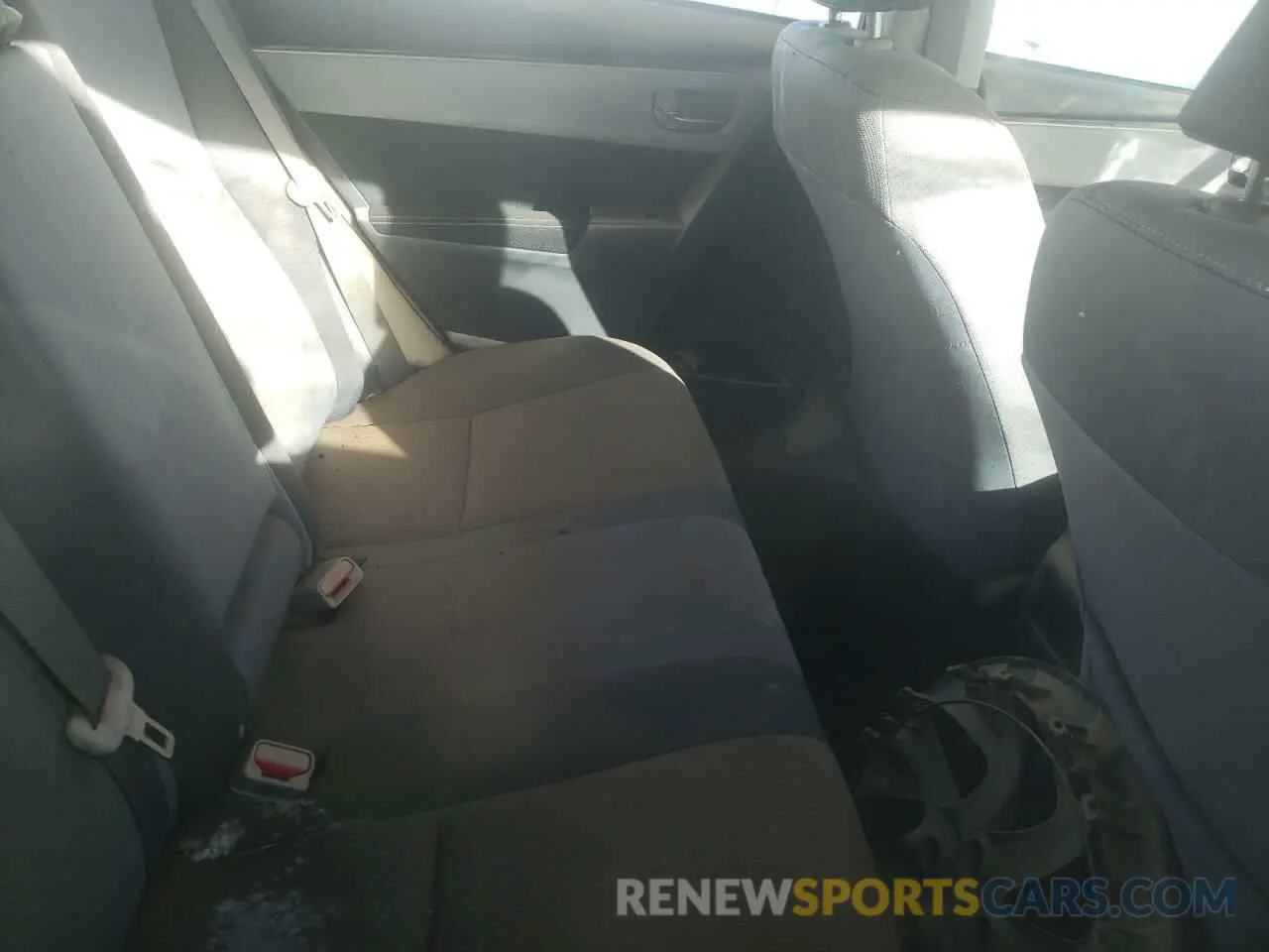 6 fotografías del automóvil dañado 2T1BURHE2KC132705 TOYOTA COROLLA 2019