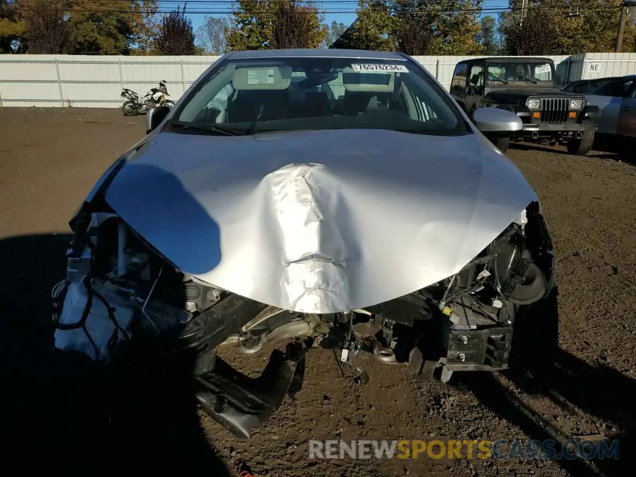 5 fotografías del automóvil dañado 2T1BURHE2KC134048 TOYOTA COROLLA 2019