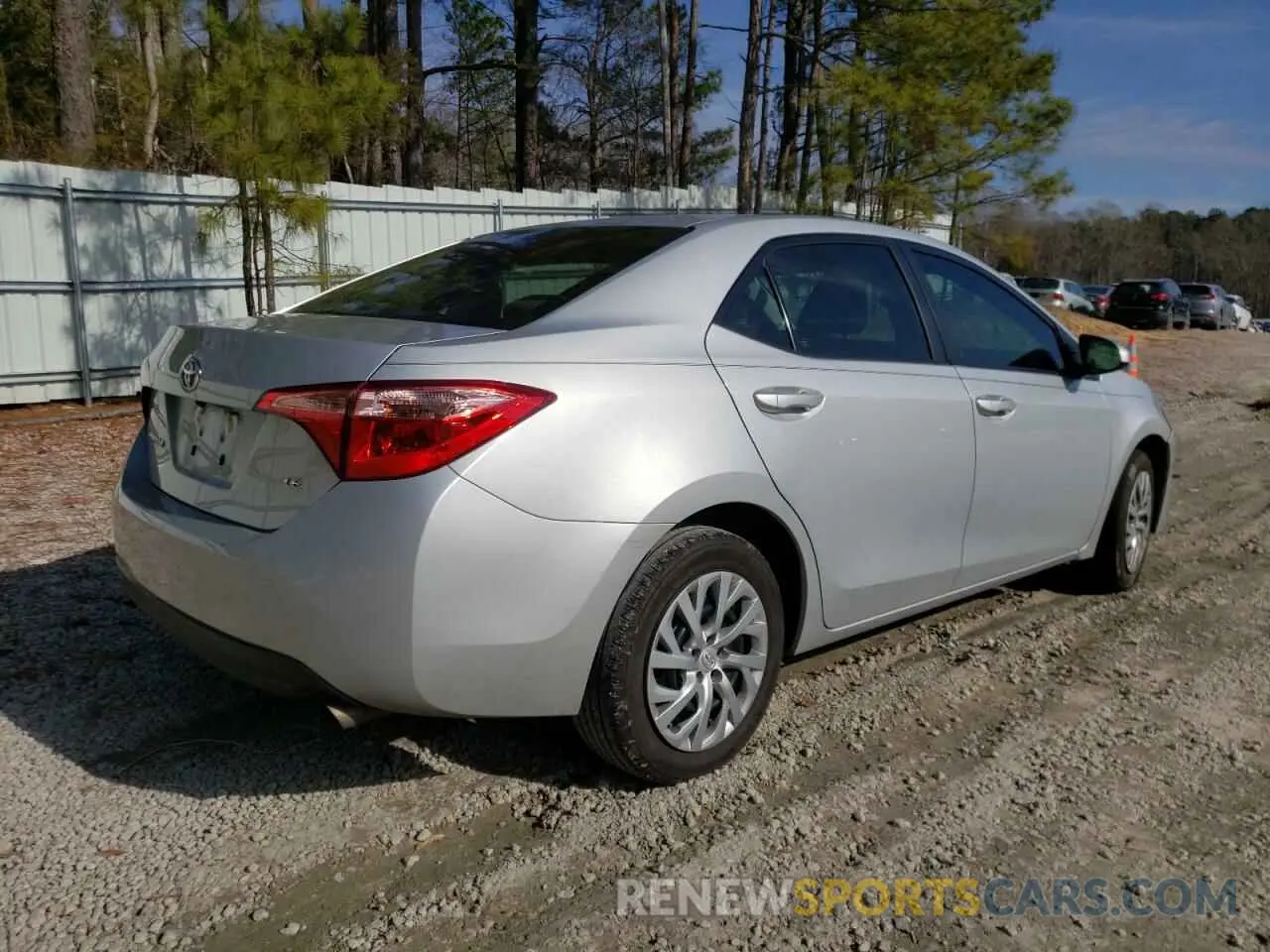 4 fotografías del automóvil dañado 2T1BURHE2KC145793 TOYOTA COROLLA 2019
