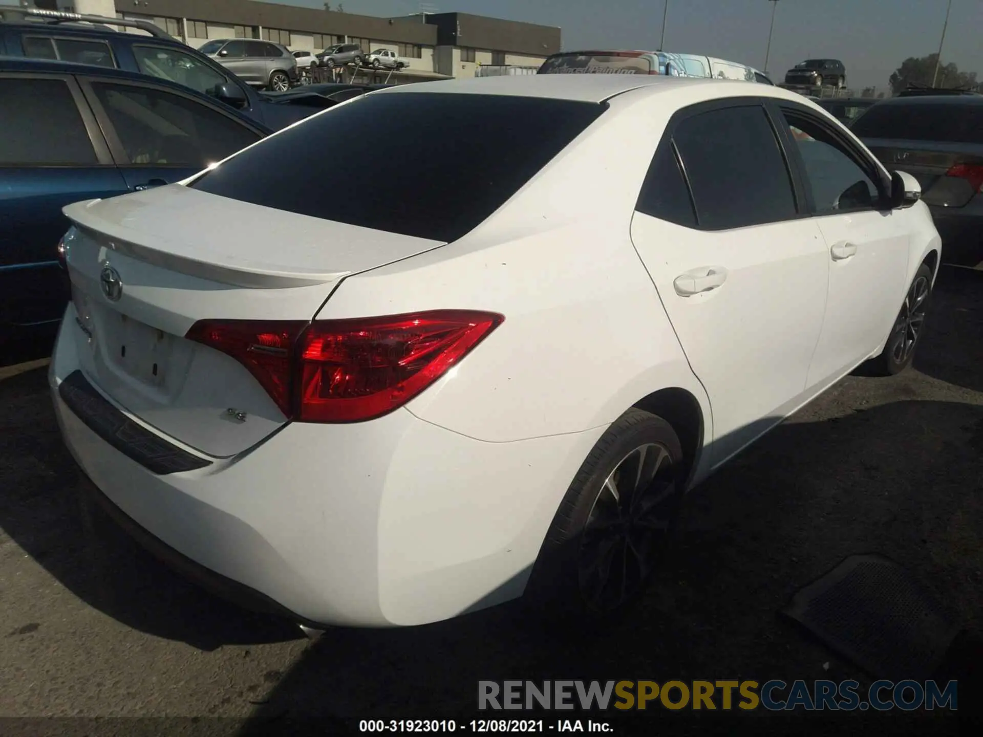 4 fotografías del automóvil dañado 2T1BURHE2KC147964 TOYOTA COROLLA 2019