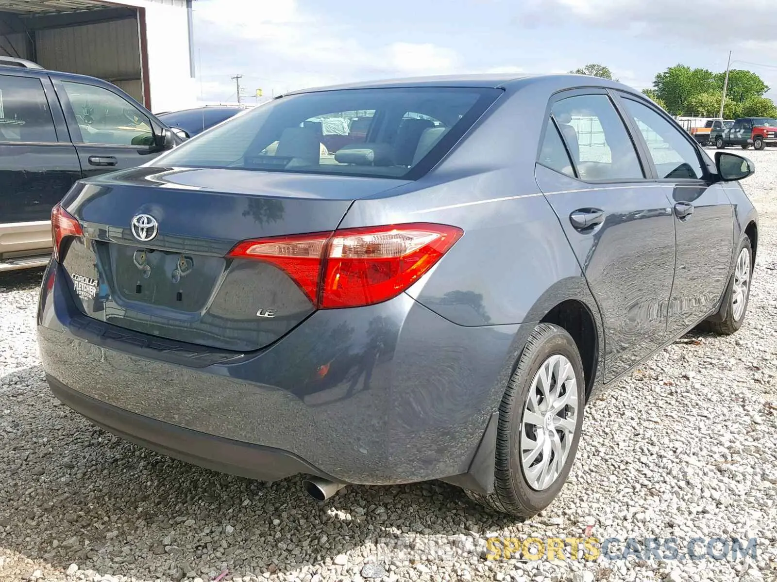 4 fotografías del automóvil dañado 2T1BURHE2KC154610 TOYOTA COROLLA 2019