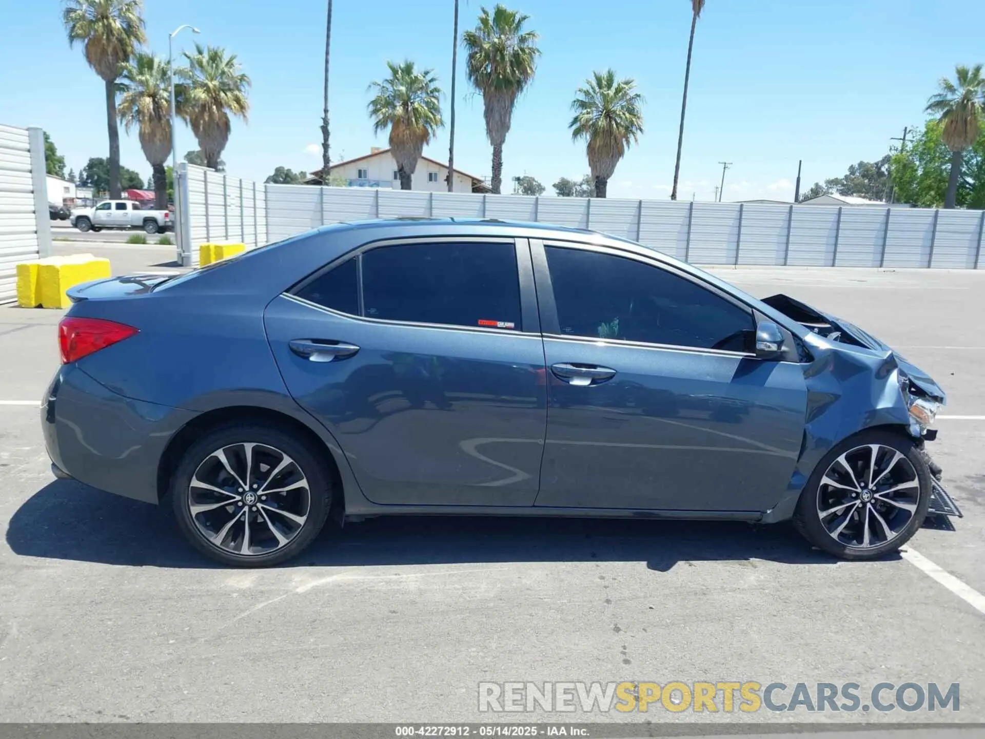 13 fotografías del automóvil dañado 2T1BURHE2KC171309 TOYOTA COROLLA 2019