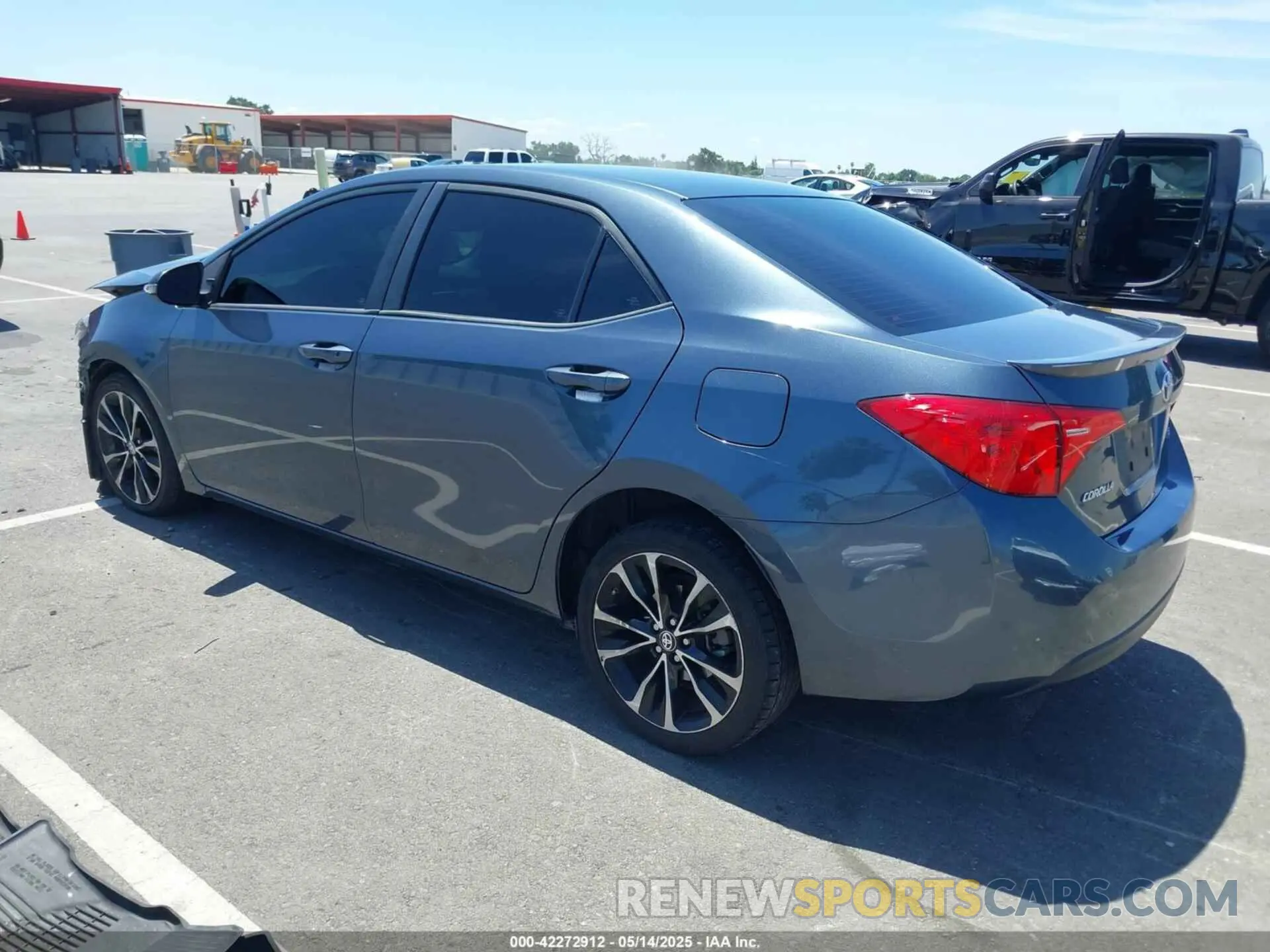 3 fotografías del automóvil dañado 2T1BURHE2KC171309 TOYOTA COROLLA 2019