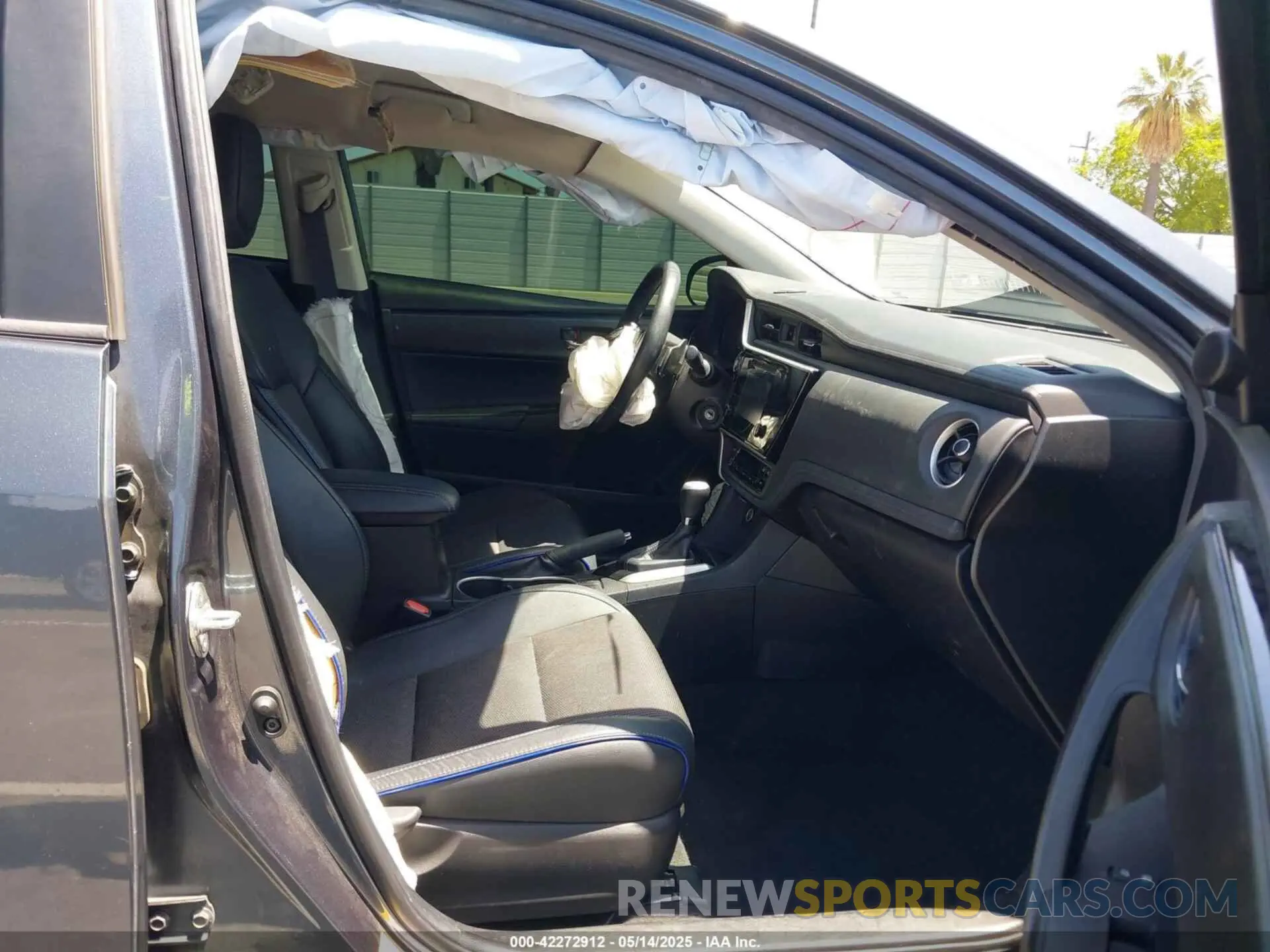 5 fotografías del automóvil dañado 2T1BURHE2KC171309 TOYOTA COROLLA 2019