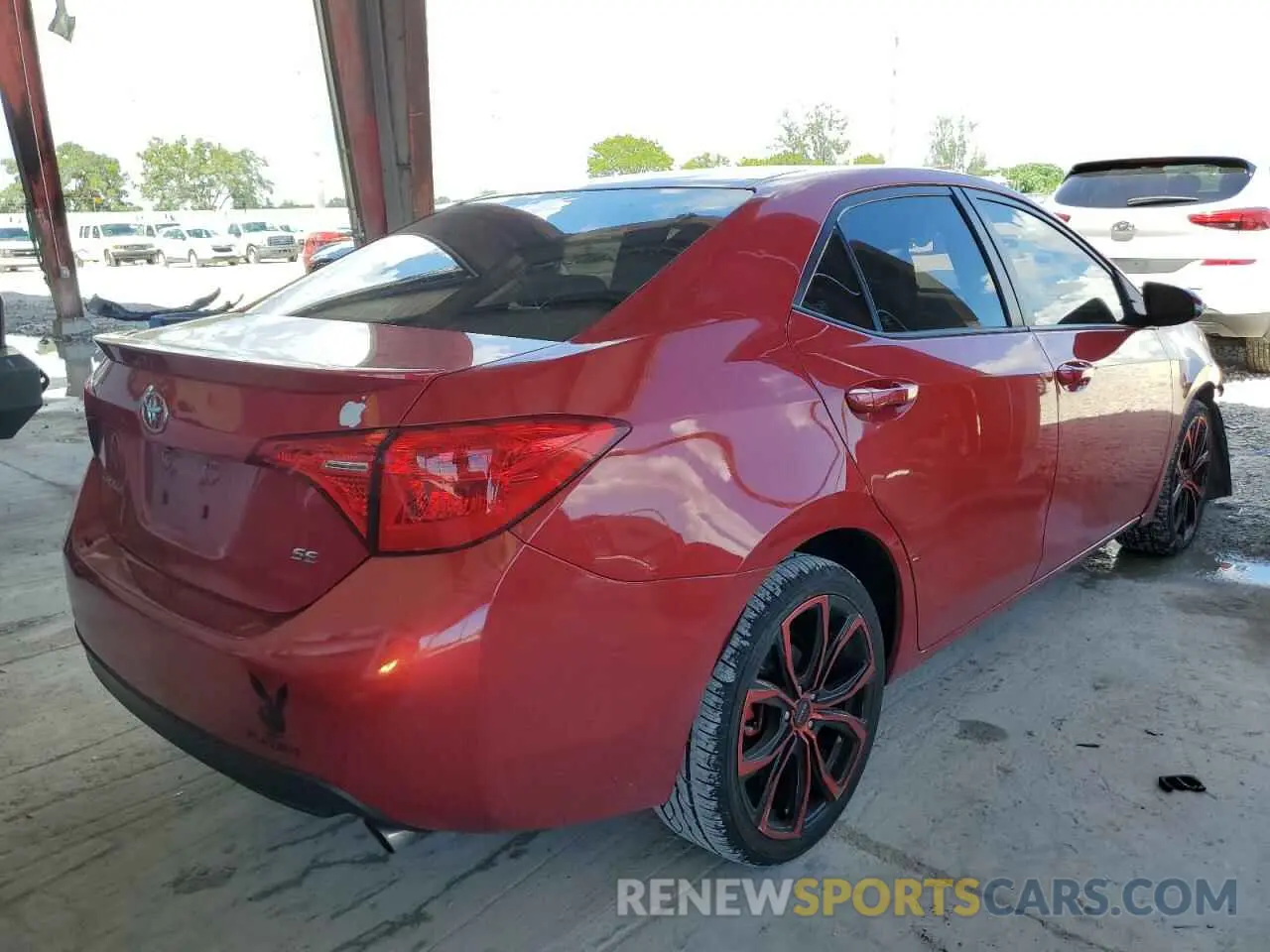 4 fotografías del automóvil dañado 2T1BURHE2KC173528 TOYOTA COROLLA 2019