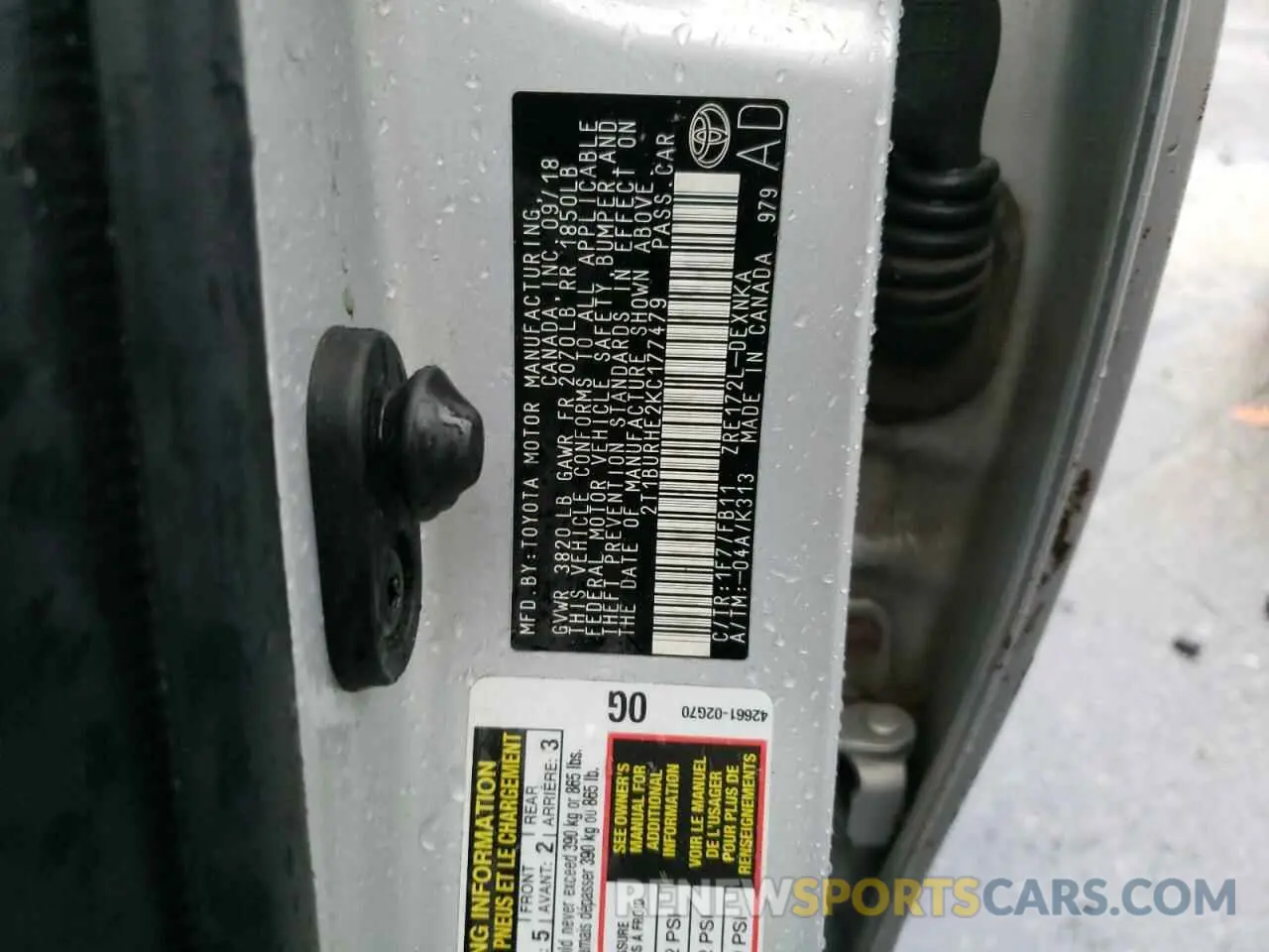 12 fotografías del automóvil dañado 2T1BURHE2KC177479 TOYOTA COROLLA 2019