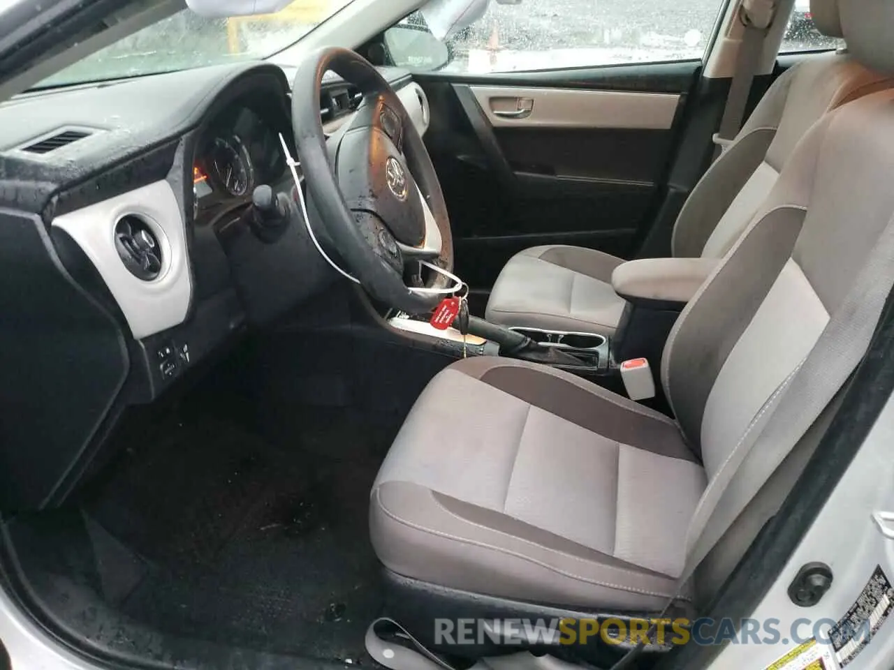 7 fotografías del automóvil dañado 2T1BURHE2KC177479 TOYOTA COROLLA 2019