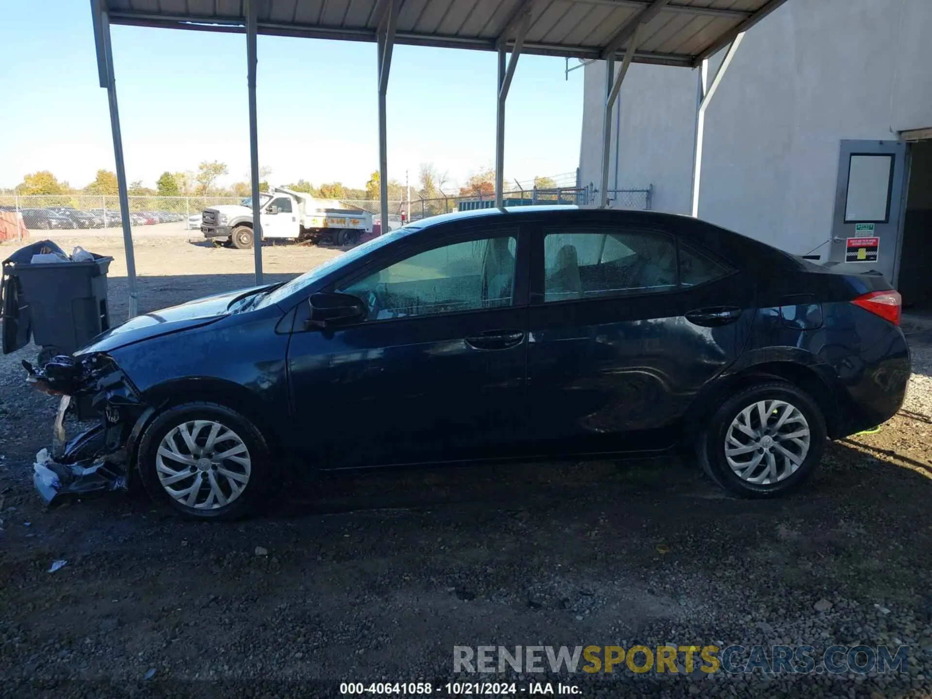 14 fotografías del automóvil dañado 2T1BURHE2KC179751 TOYOTA COROLLA 2019