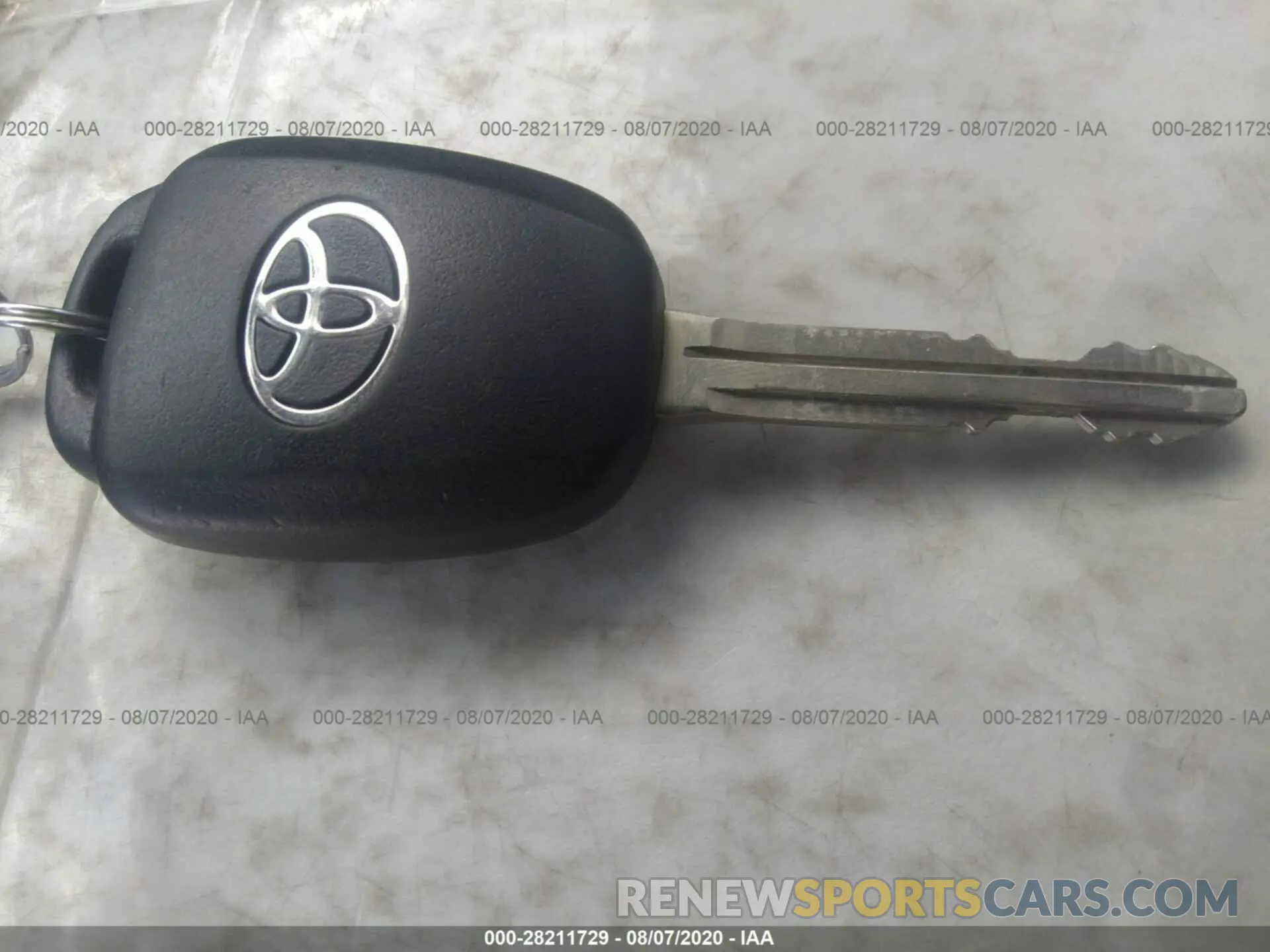 11 fotografías del automóvil dañado 2T1BURHE2KC180835 TOYOTA COROLLA 2019