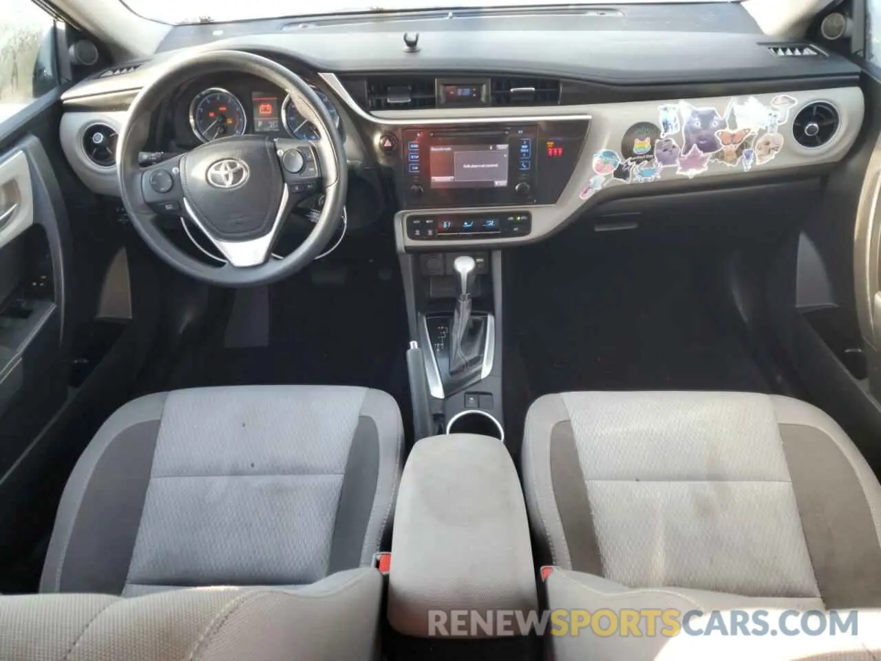 8 fotografías del automóvil dañado 2T1BURHE2KC187476 TOYOTA COROLLA 2019