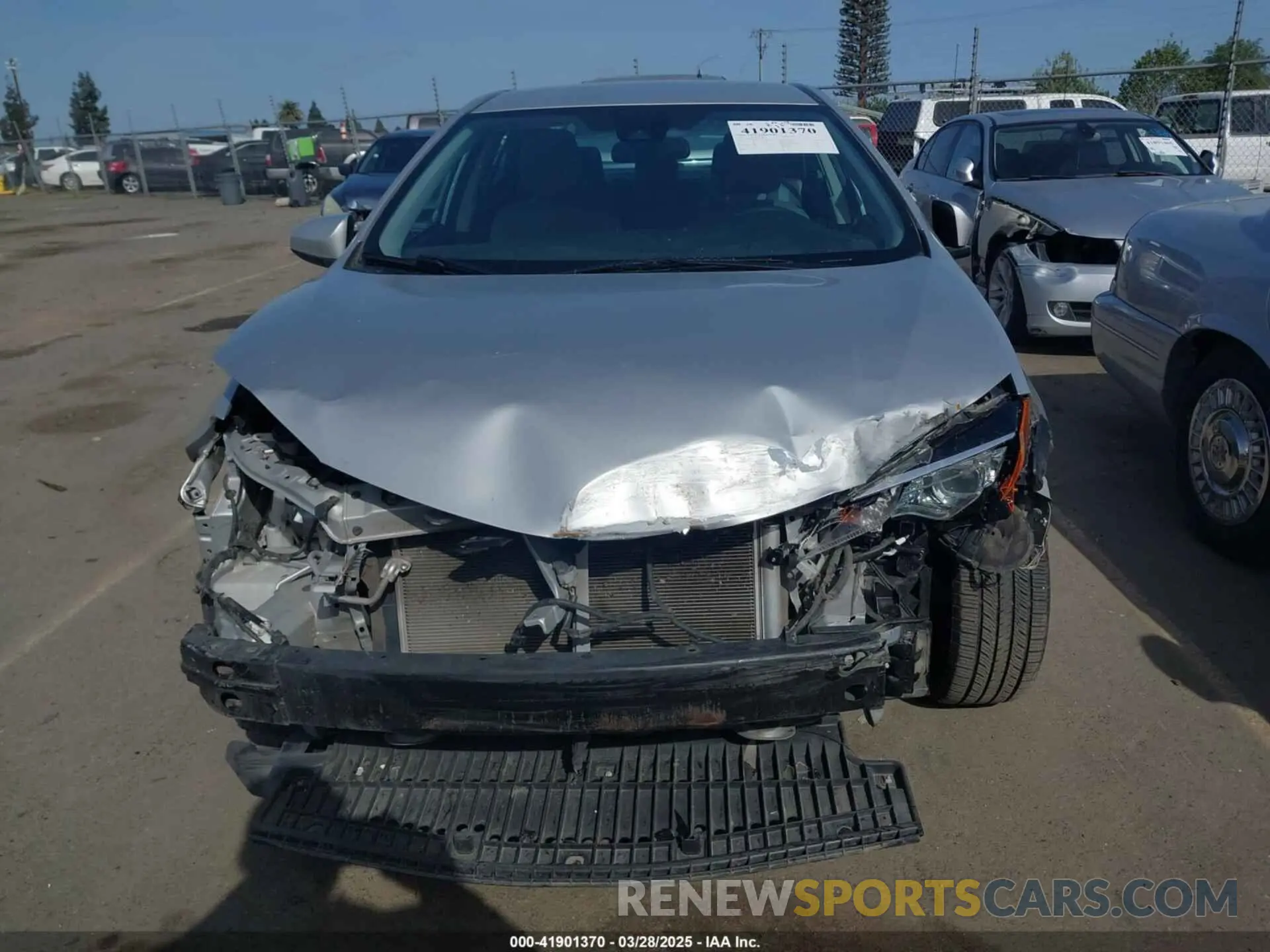 13 fotografías del automóvil dañado 2T1BURHE2KC190975 TOYOTA COROLLA 2019
