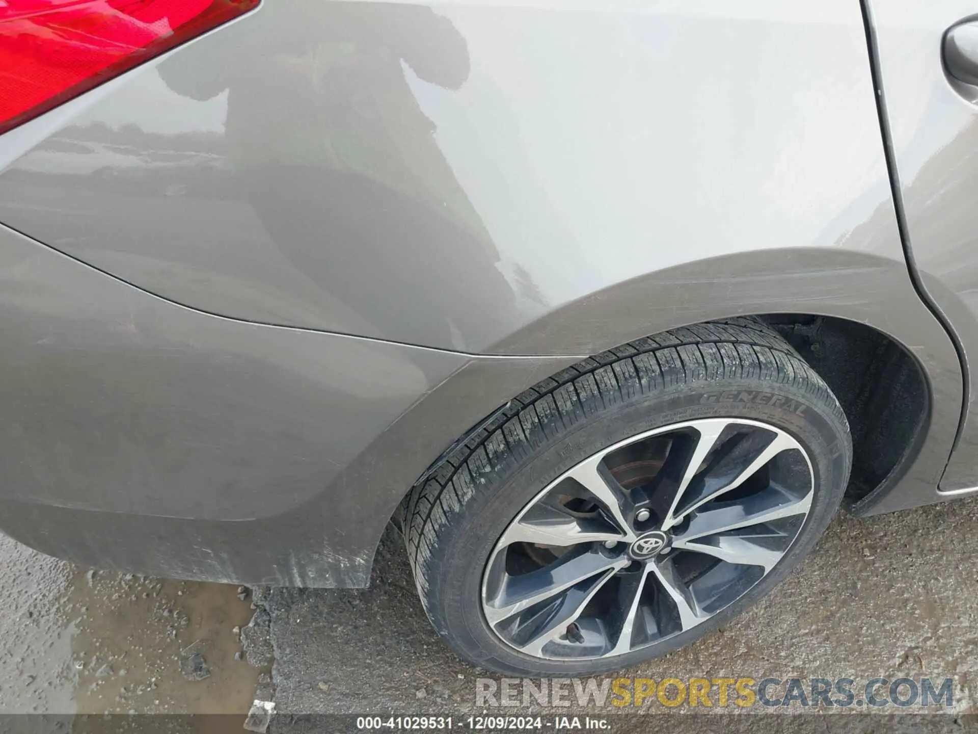 5 fotografías del automóvil dañado 2T1BURHE2KC199921 TOYOTA COROLLA 2019