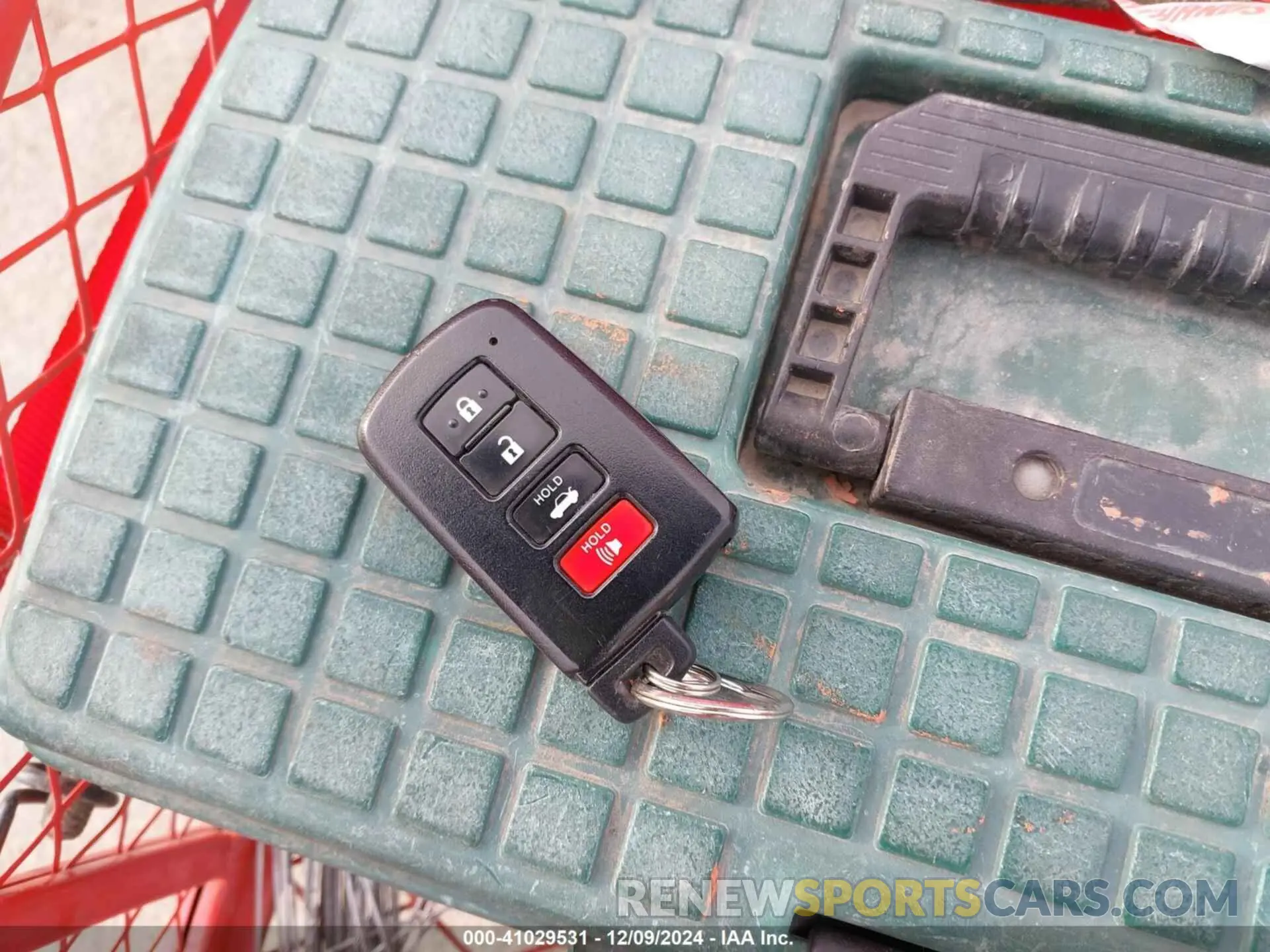 9 fotografías del automóvil dañado 2T1BURHE2KC199921 TOYOTA COROLLA 2019