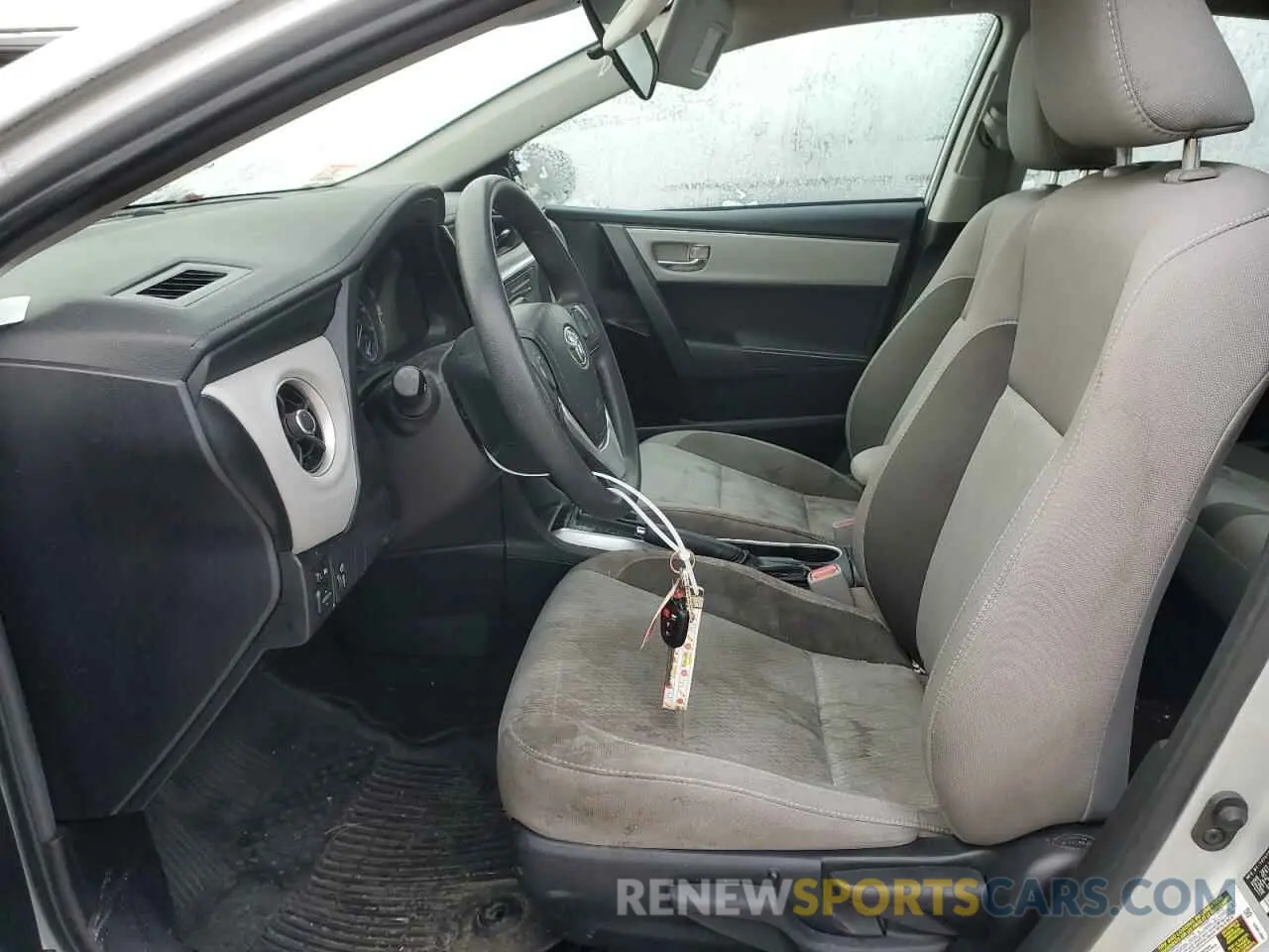 7 fotografías del automóvil dañado 2T1BURHE2KC211081 TOYOTA COROLLA 2019