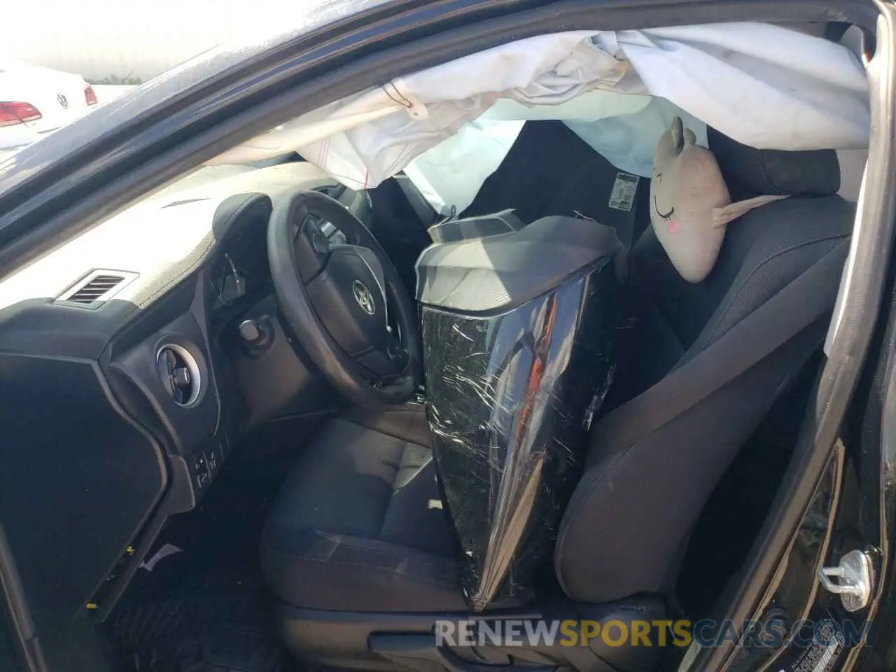 7 fotografías del automóvil dañado 2T1BURHE2KC217382 TOYOTA COROLLA 2019