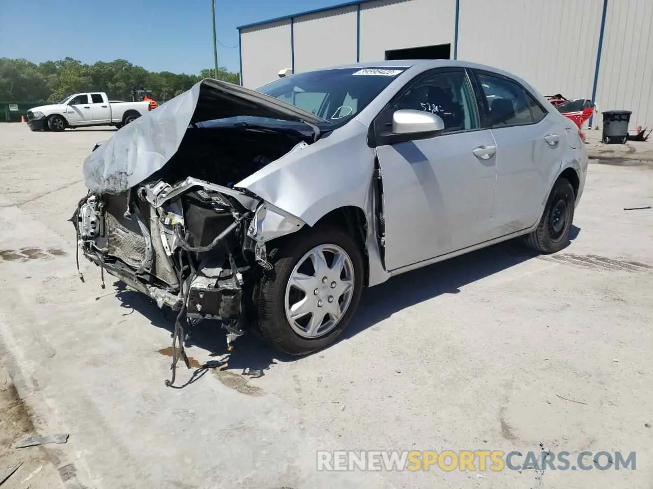 2 fotografías del automóvil dañado 2T1BURHE2KC230259 TOYOTA COROLLA 2019