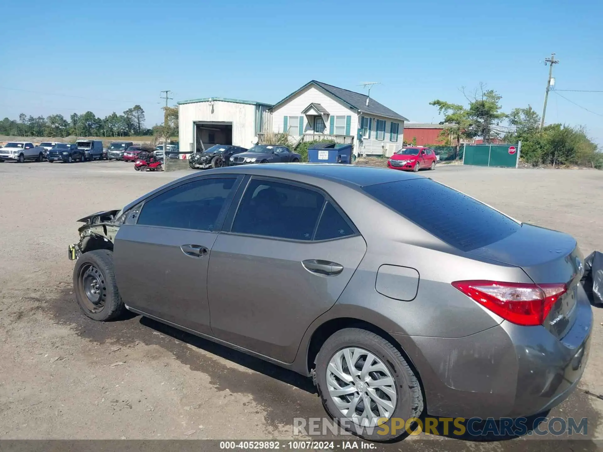 3 fotografías del automóvil dañado 2T1BURHE2KC241858 TOYOTA COROLLA 2019