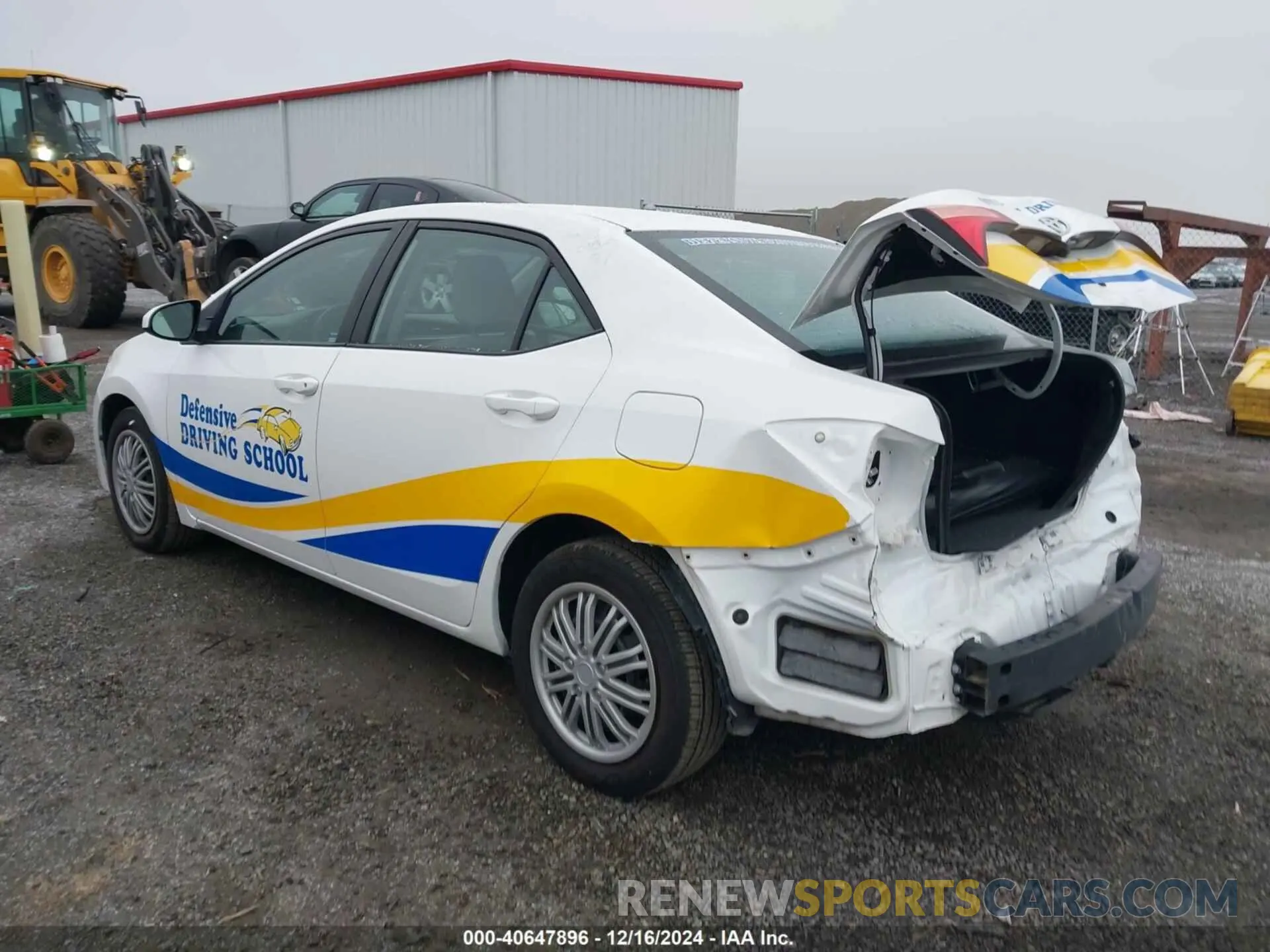 3 fotografías del automóvil dañado 2T1BURHE2KC246364 TOYOTA COROLLA 2019