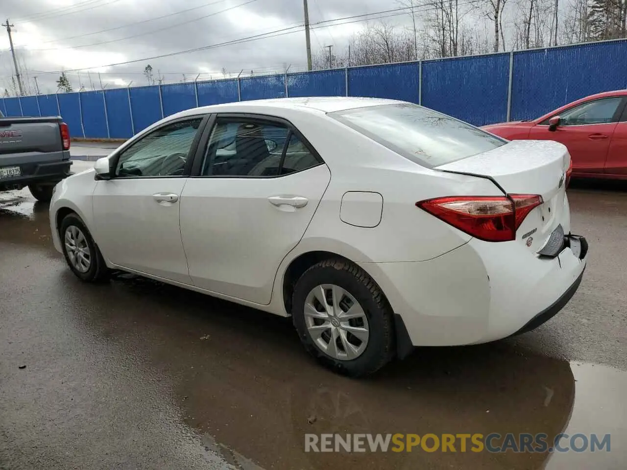 2 fotografías del automóvil dañado 2T1BURHE3KC137623 TOYOTA COROLLA 2019