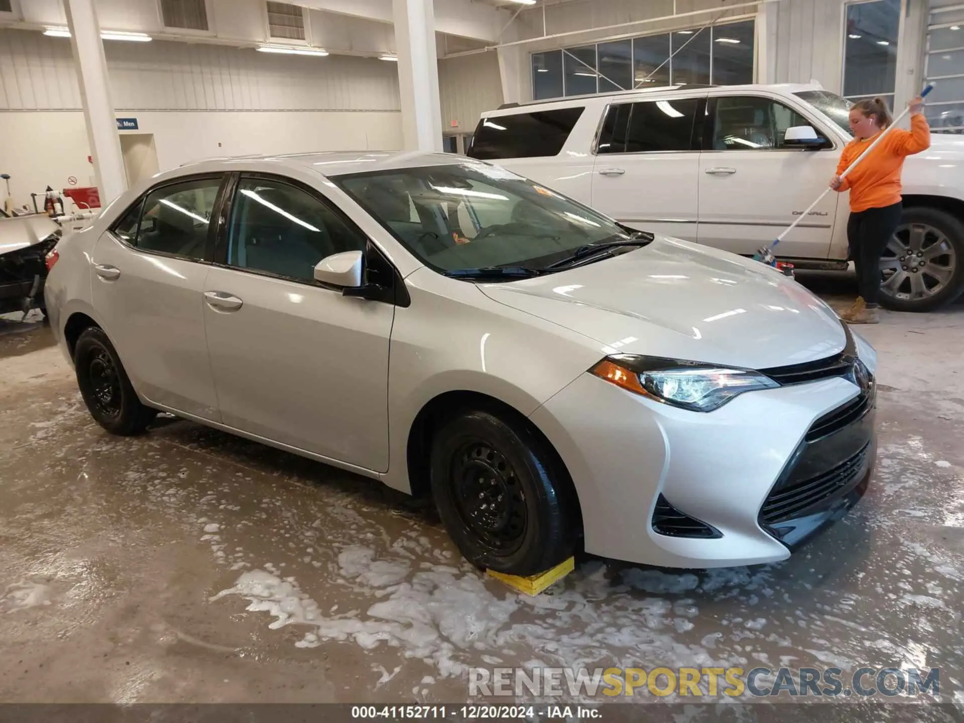 1 fotografías del automóvil dañado 2T1BURHE3KC142675 TOYOTA COROLLA 2019