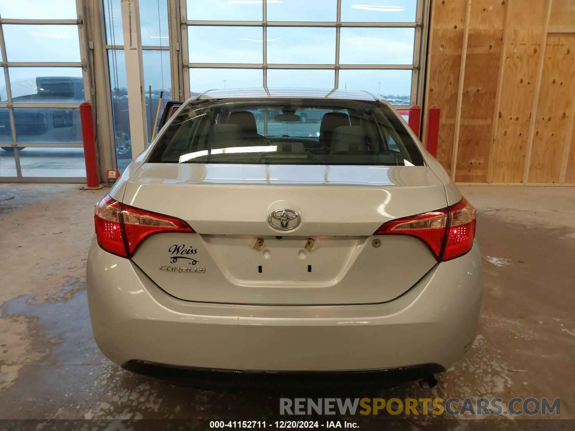 16 fotografías del automóvil dañado 2T1BURHE3KC142675 TOYOTA COROLLA 2019
