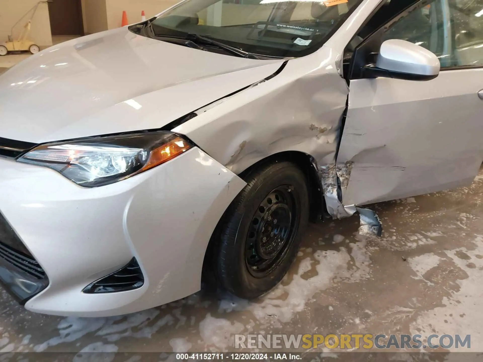 19 fotografías del automóvil dañado 2T1BURHE3KC142675 TOYOTA COROLLA 2019