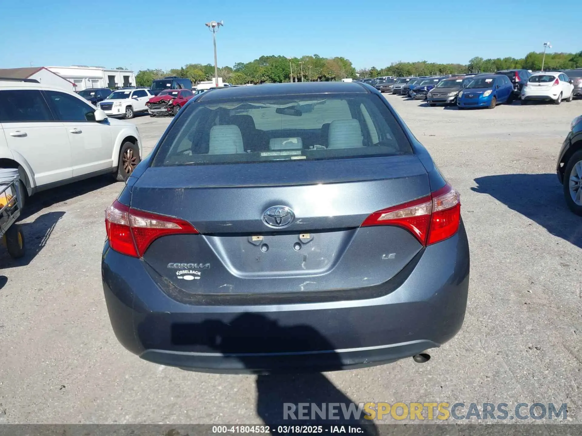 16 fotografías del automóvil dañado 2T1BURHE3KC152591 TOYOTA COROLLA 2019