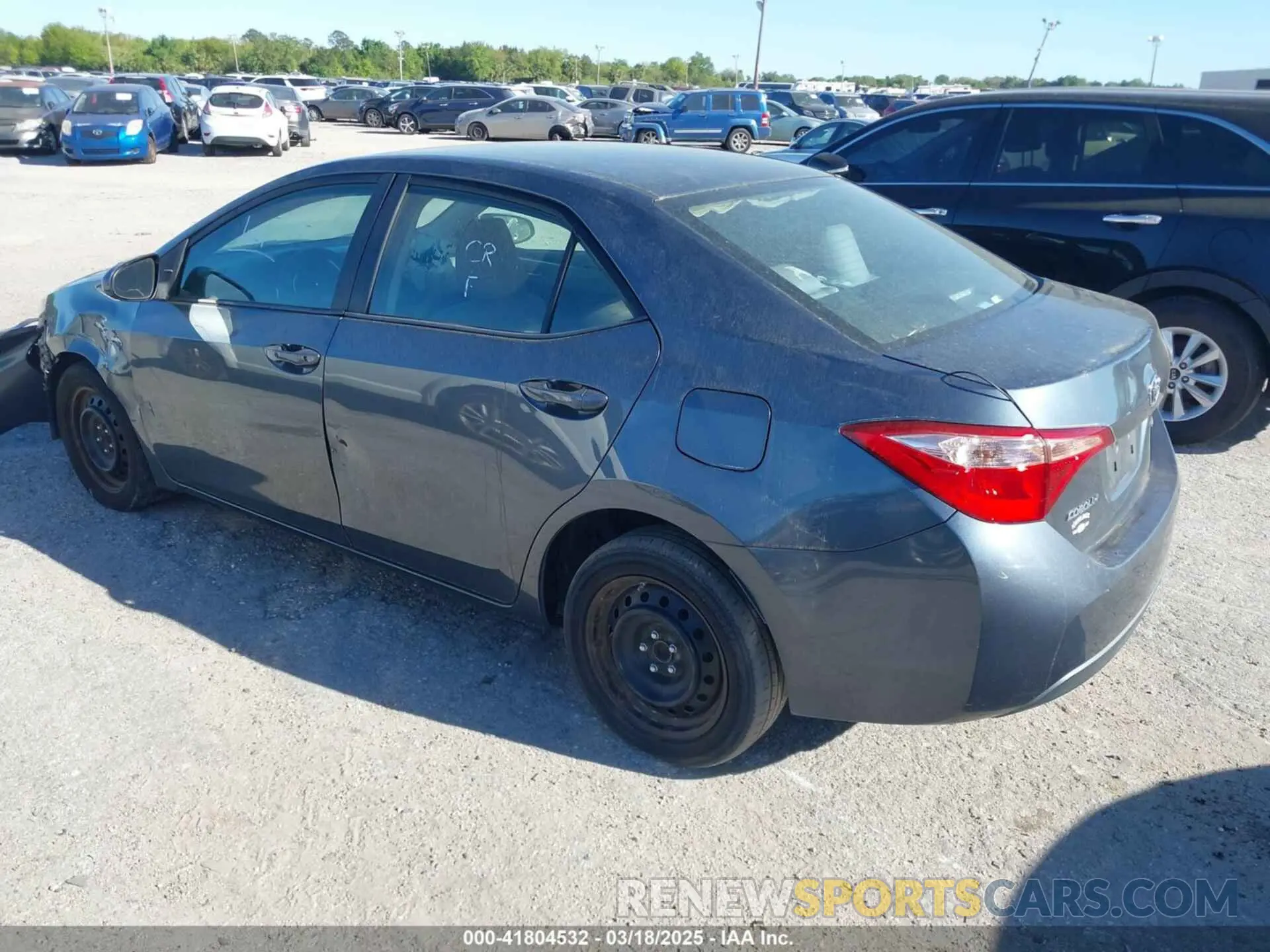 3 fotografías del automóvil dañado 2T1BURHE3KC152591 TOYOTA COROLLA 2019