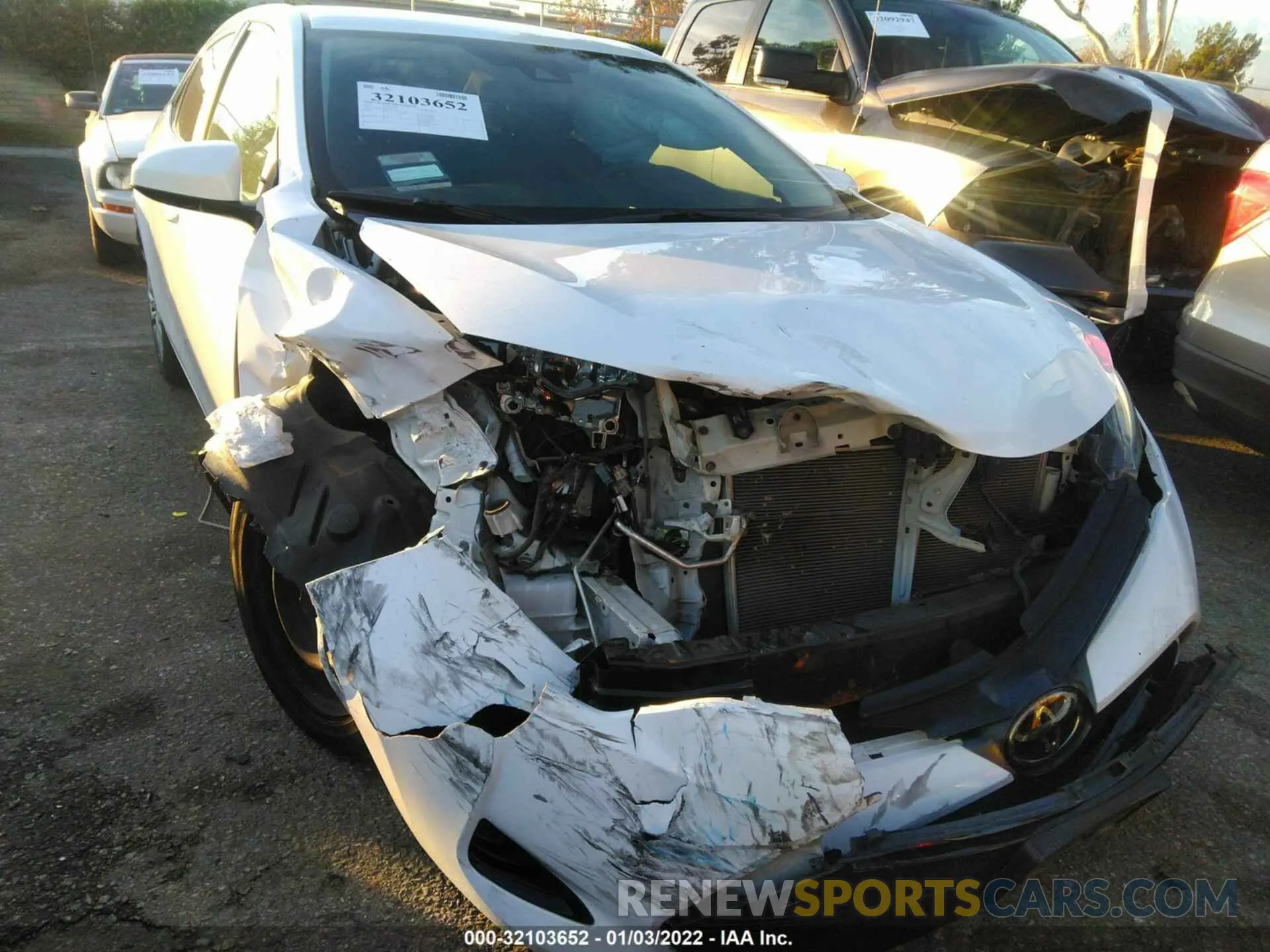 6 fotografías del automóvil dañado 2T1BURHE3KC156933 TOYOTA COROLLA 2019