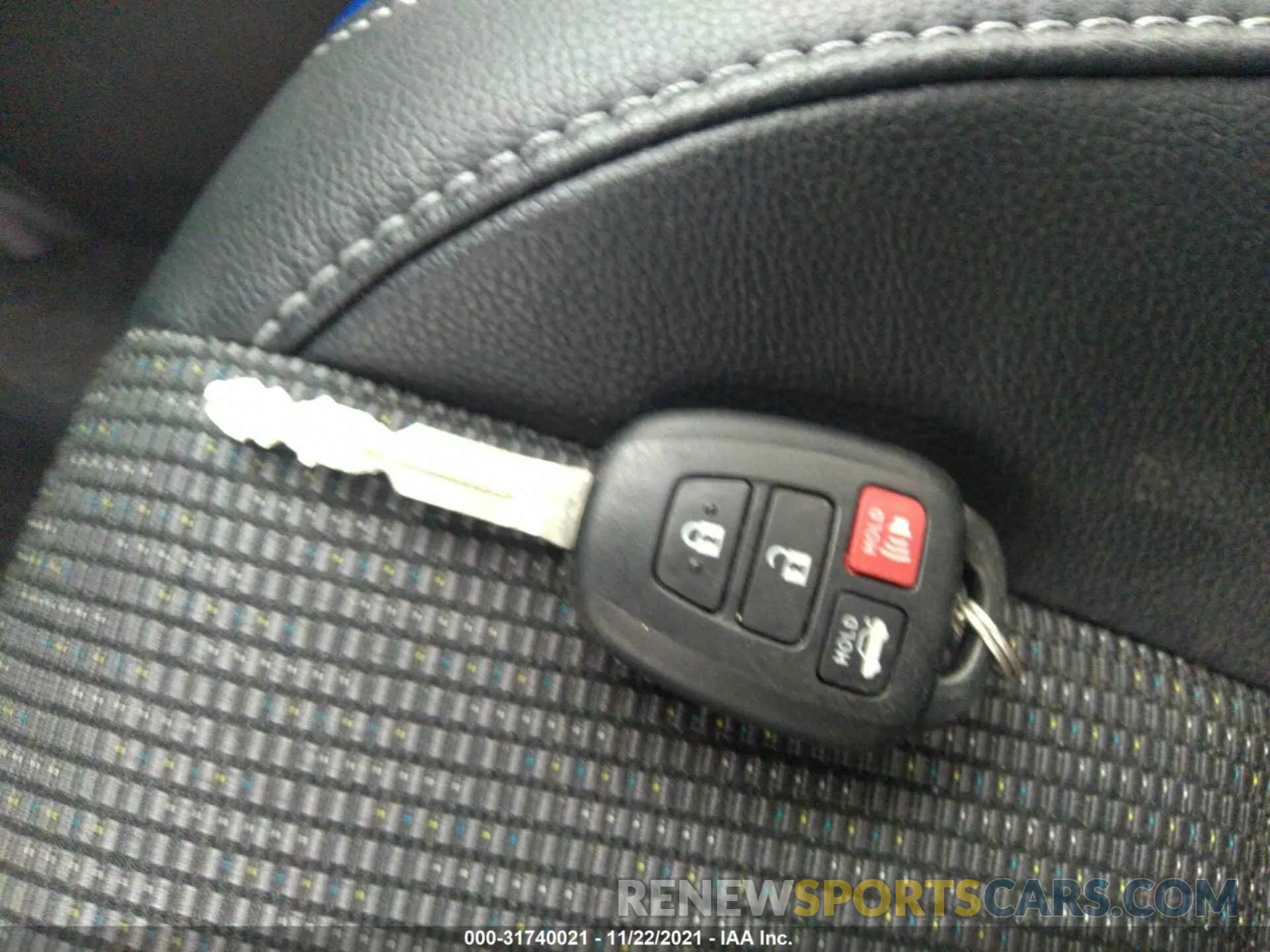 11 fotografías del automóvil dañado 2T1BURHE3KC160285 TOYOTA COROLLA 2019
