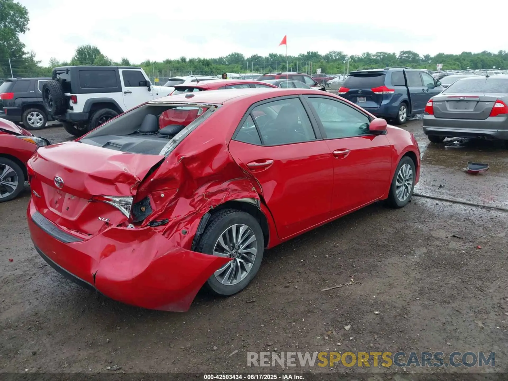 4 fotografías del automóvil dañado 2T1BURHE3KC170315 TOYOTA COROLLA 2019