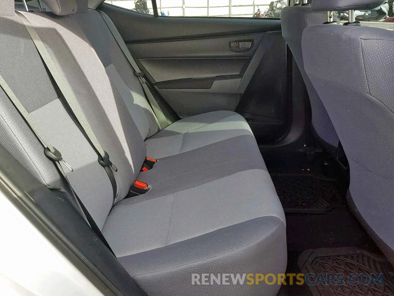 6 fotografías del automóvil dañado 2T1BURHE3KC173988 TOYOTA COROLLA 2019