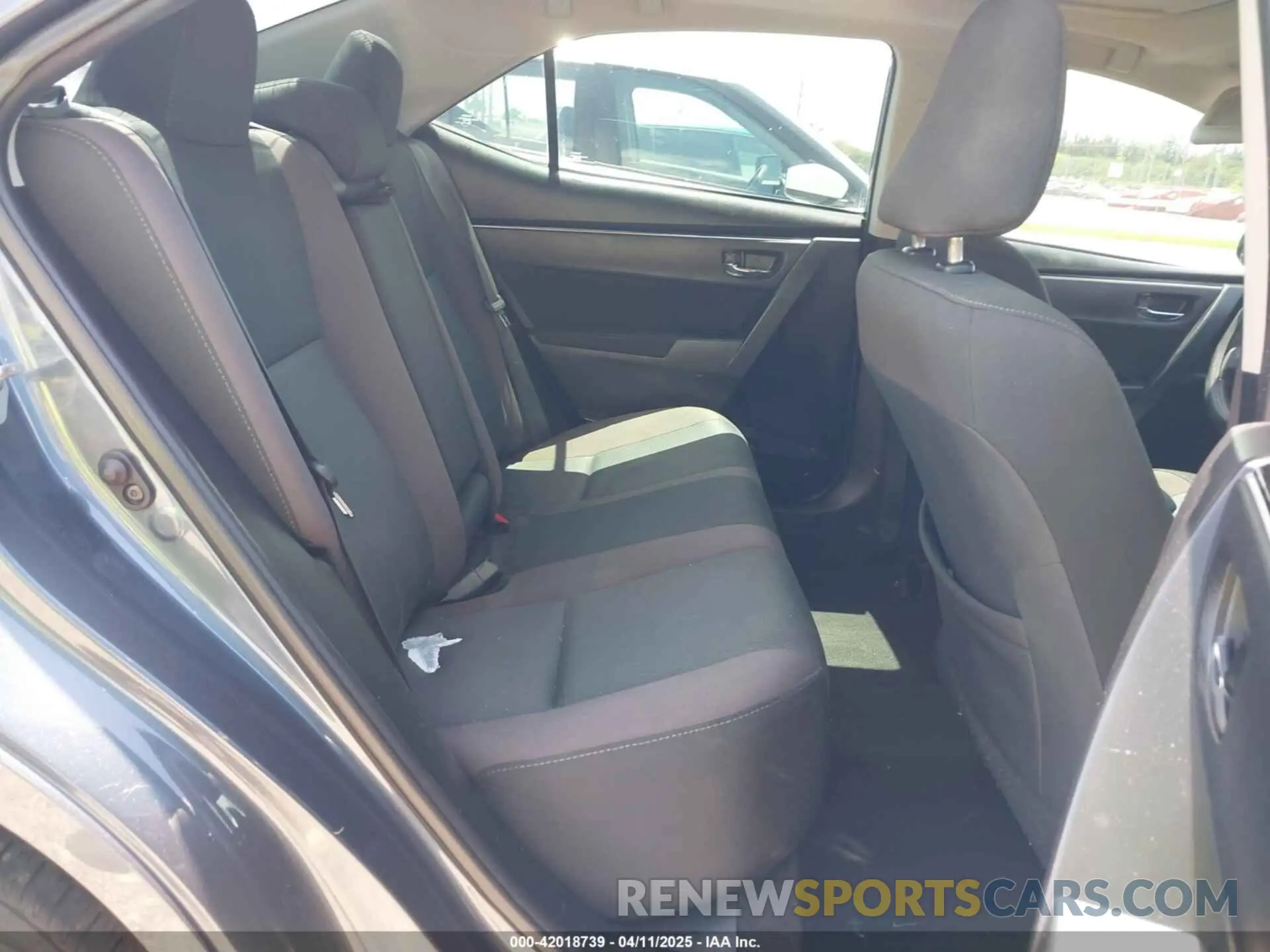 8 fotografías del automóvil dañado 2T1BURHE3KC176048 TOYOTA COROLLA 2019