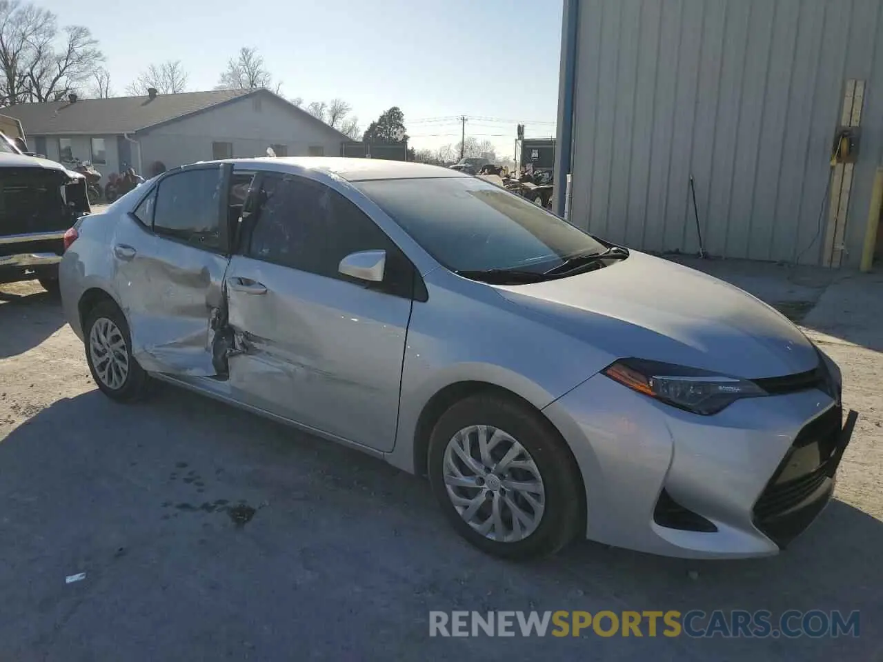 4 fotografías del automóvil dañado 2T1BURHE3KC176311 TOYOTA COROLLA 2019