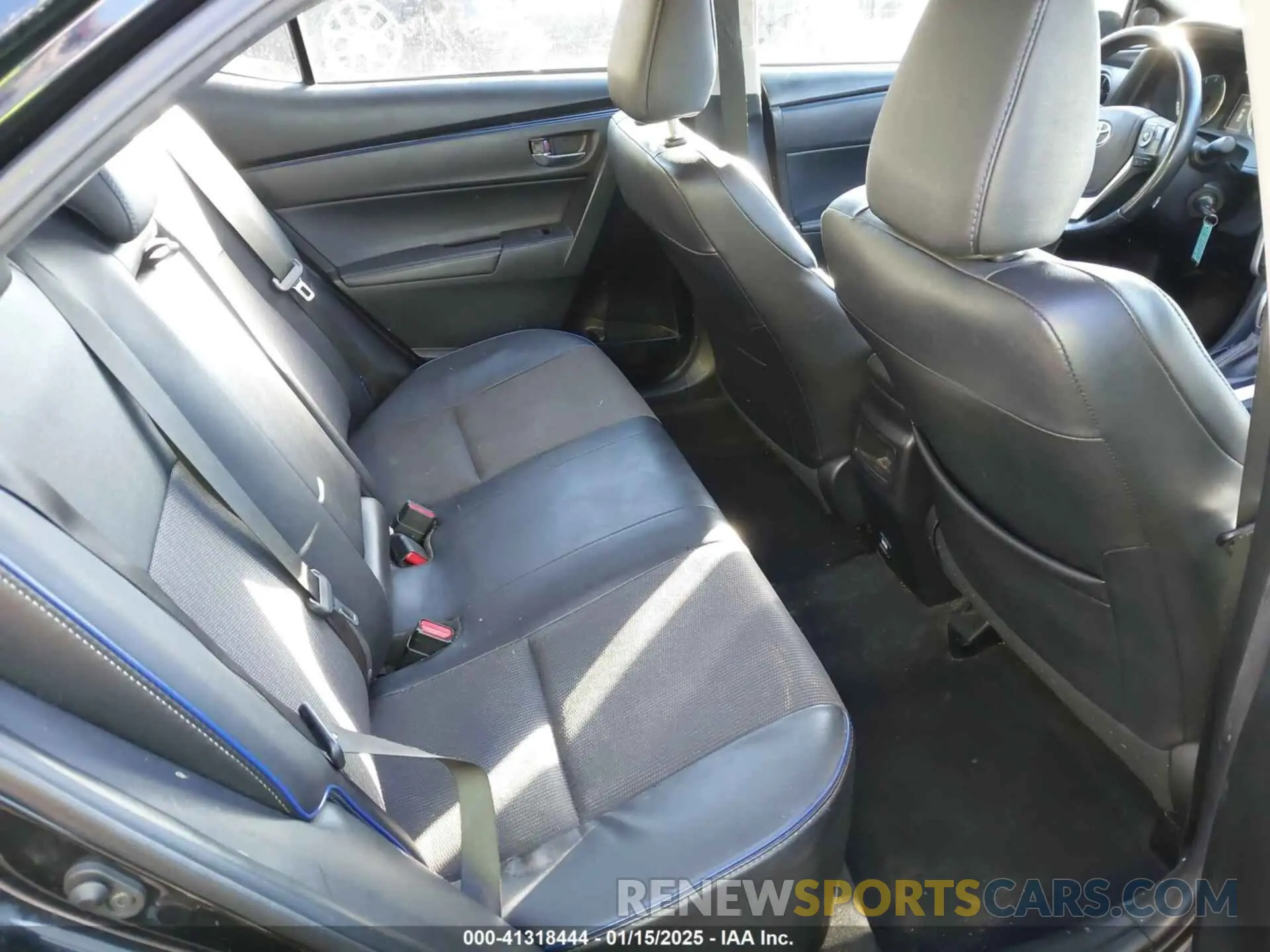 8 fotografías del automóvil dañado 2T1BURHE3KC206388 TOYOTA COROLLA 2019