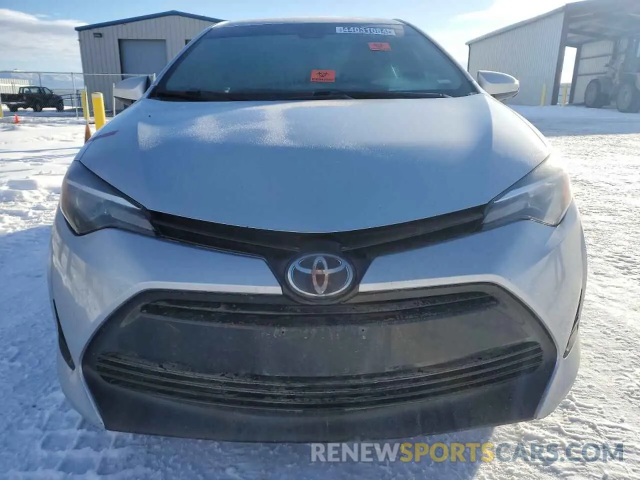 5 fotografías del automóvil dañado 2T1BURHE3KC209825 TOYOTA COROLLA 2019