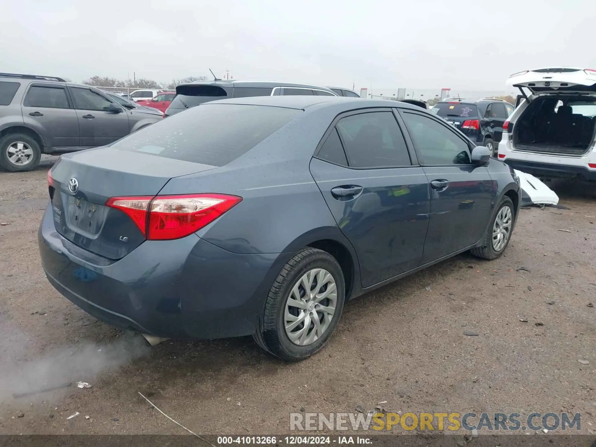 4 fotografías del automóvil dañado 2T1BURHE3KC219402 TOYOTA COROLLA 2019