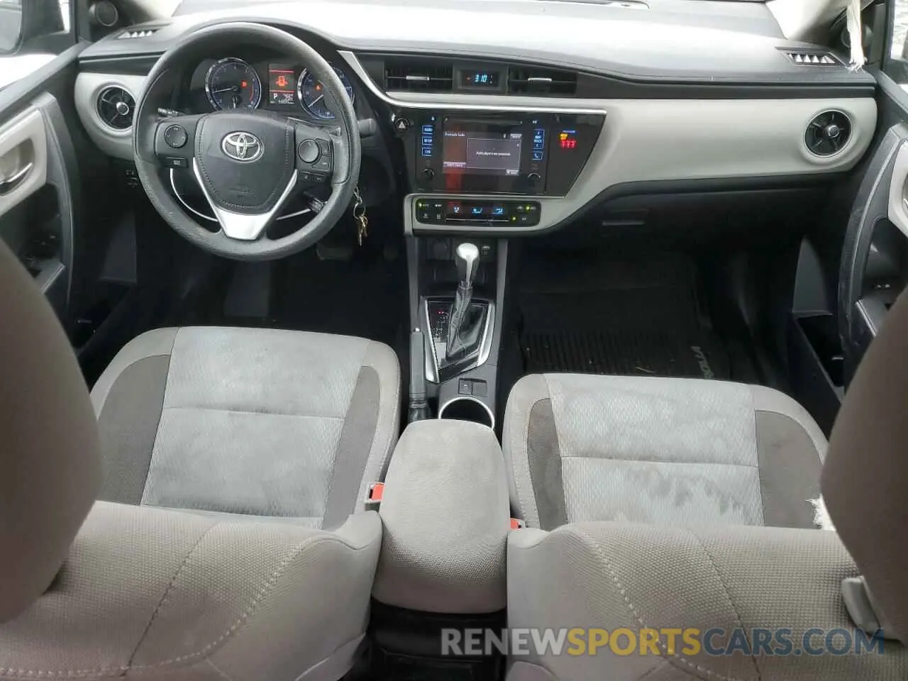 8 fotografías del automóvil dañado 2T1BURHE3KC219643 TOYOTA COROLLA 2019