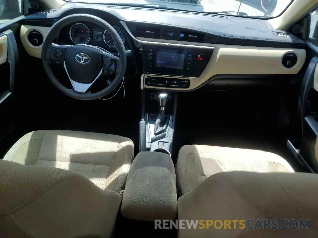 8 fotografías del automóvil dañado 2T1BURHE3KC225605 TOYOTA COROLLA 2019