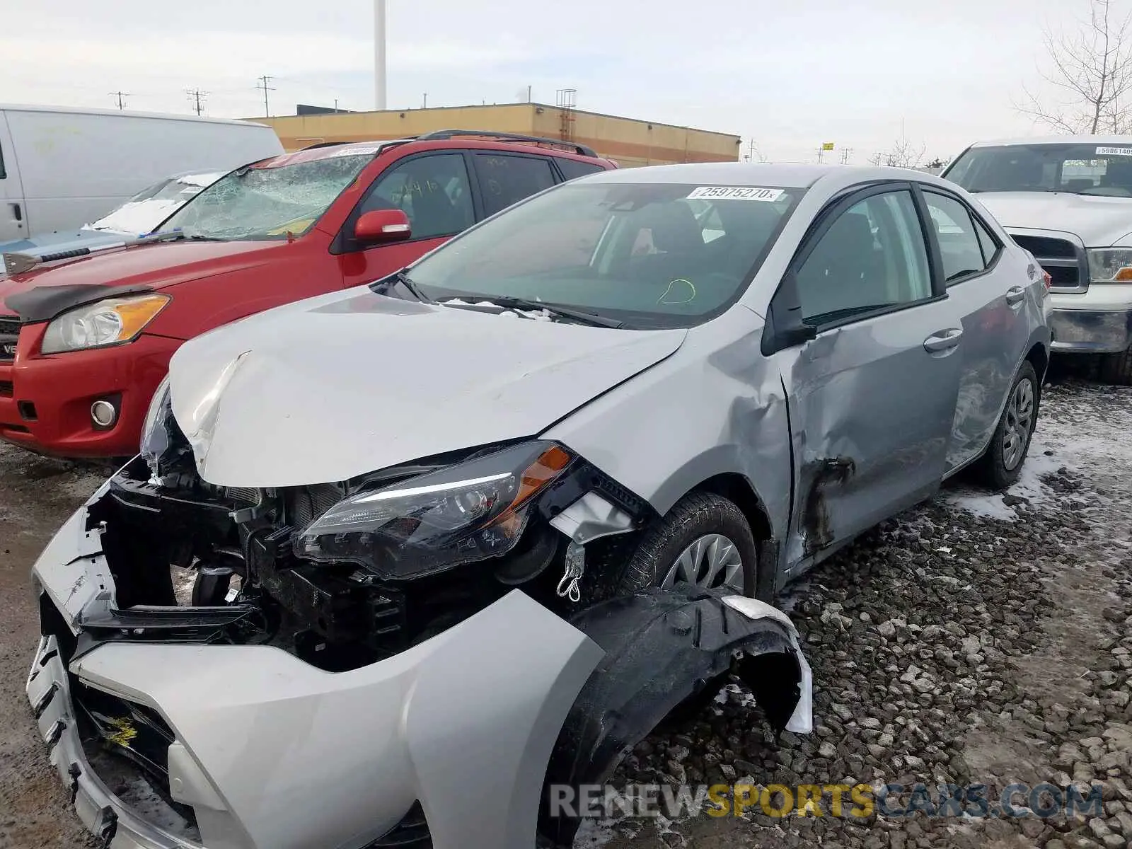 2 fotografías del automóvil dañado 2T1BURHE3KC229217 TOYOTA COROLLA 2019