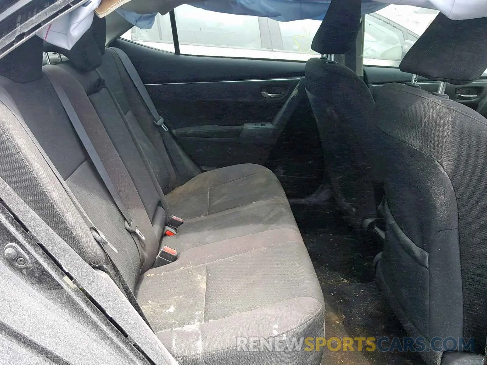 6 fotografías del automóvil dañado 2T1BURHE3KC241643 TOYOTA COROLLA 2019