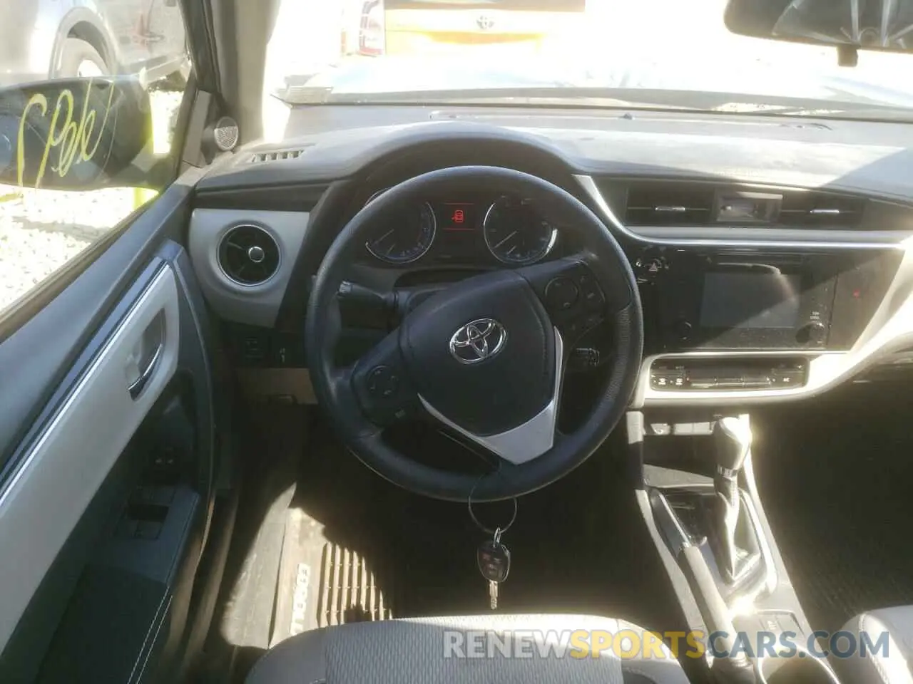 9 fotografías del automóvil dañado 2T1BURHE4KC130244 TOYOTA COROLLA 2019