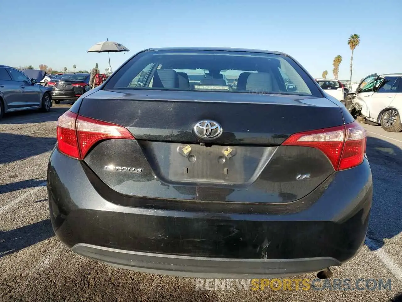 6 fotografías del automóvil dañado 2T1BURHE4KC138554 TOYOTA COROLLA 2019