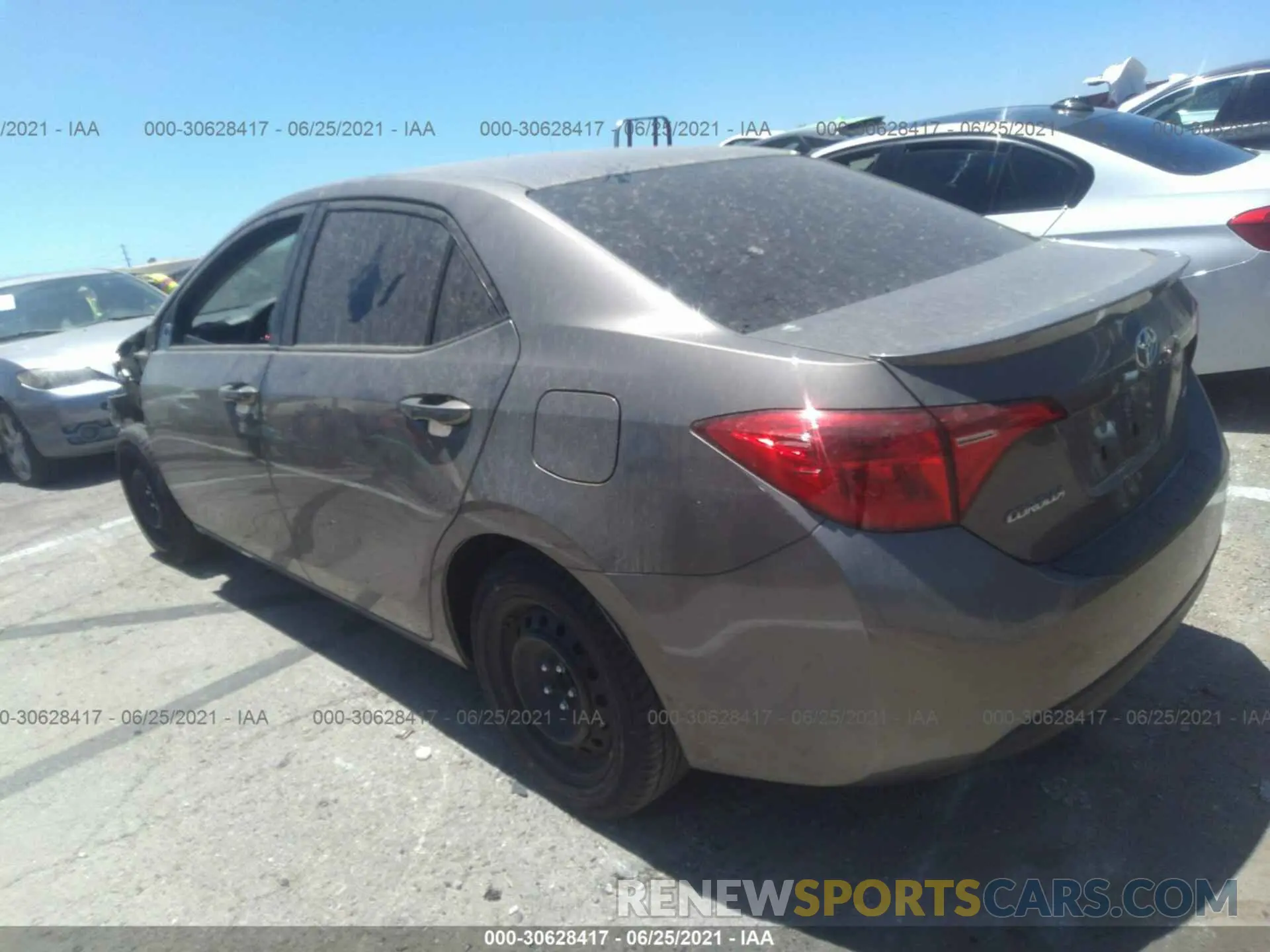 3 fotografías del automóvil dañado 2T1BURHE4KC143429 TOYOTA COROLLA 2019