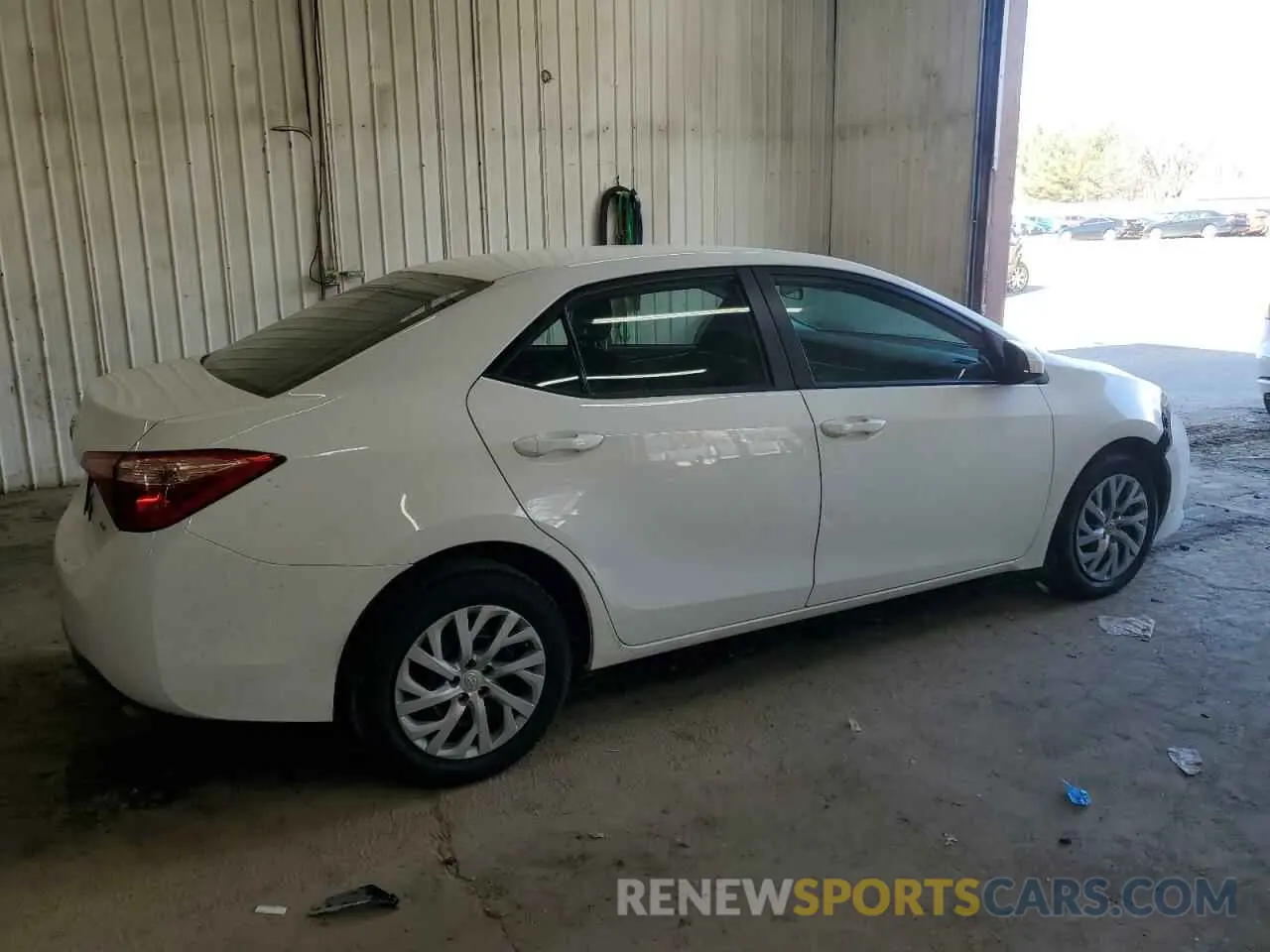 3 fotografías del automóvil dañado 2T1BURHE4KC146055 TOYOTA COROLLA 2019