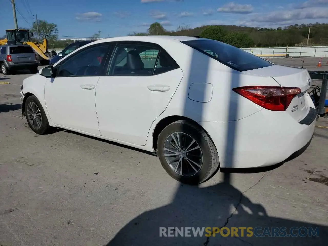 2 fotografías del automóvil dañado 2T1BURHE4KC152390 TOYOTA COROLLA 2019