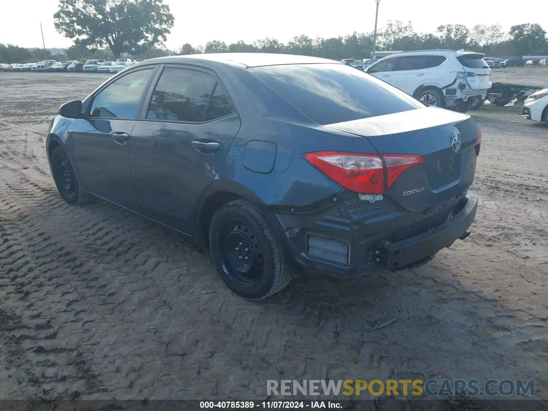 3 fotografías del automóvil dañado 2T1BURHE4KC155922 TOYOTA COROLLA 2019