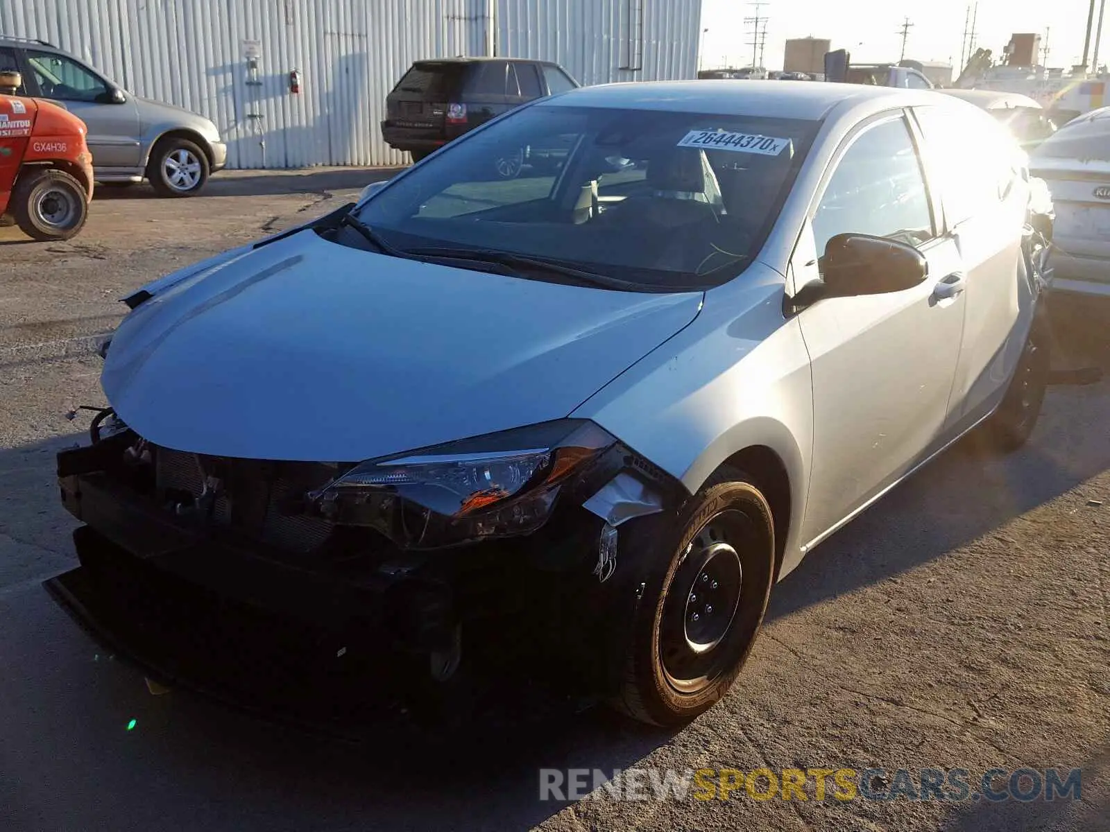 2 fotografías del automóvil dañado 2T1BURHE4KC158691 TOYOTA COROLLA 2019