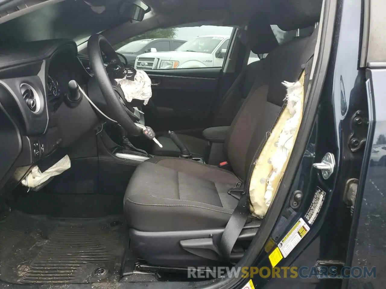 7 fotografías del automóvil dañado 2T1BURHE4KC166533 TOYOTA COROLLA 2019